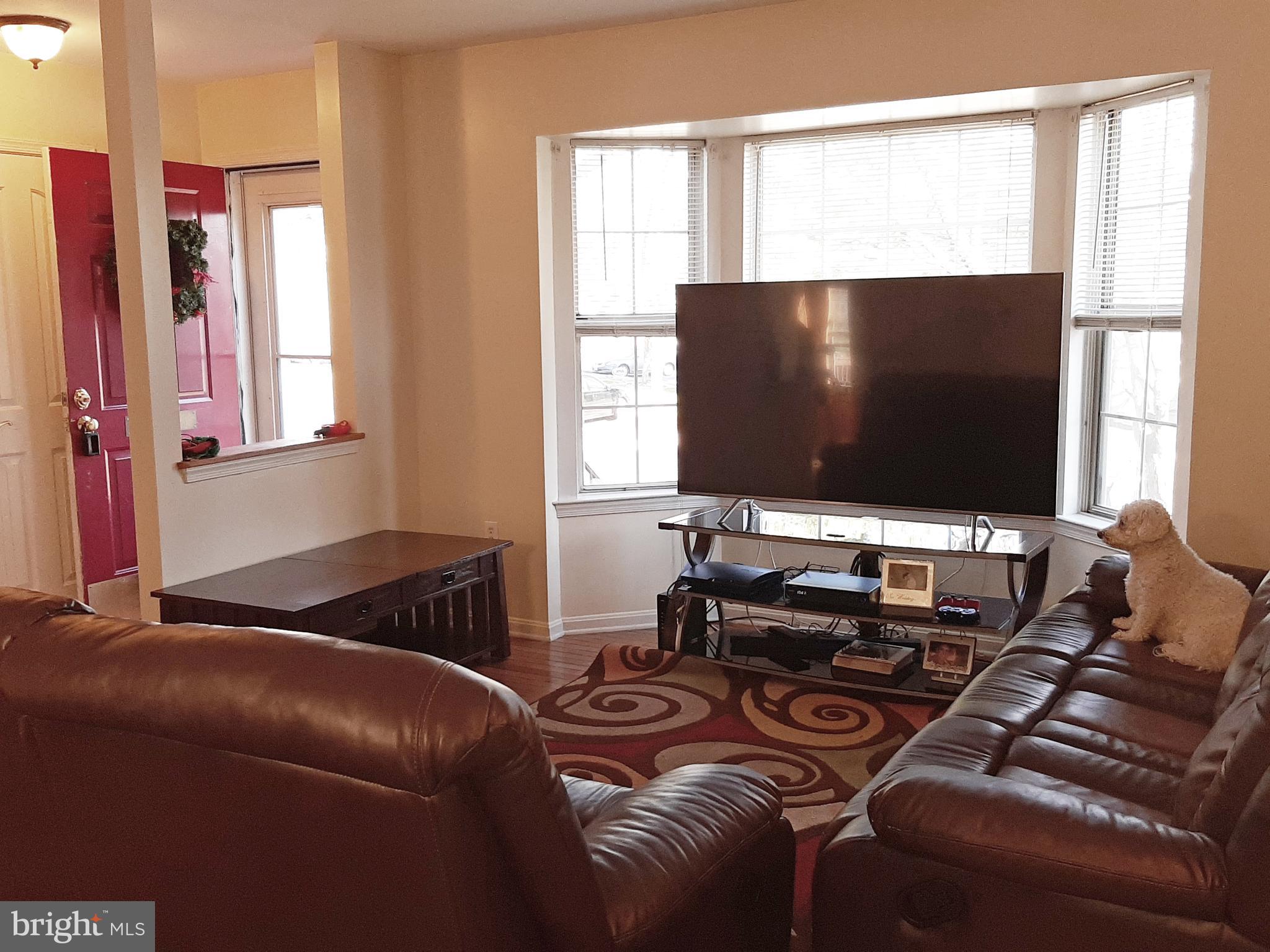 ROBIN MEADOWS - Residential