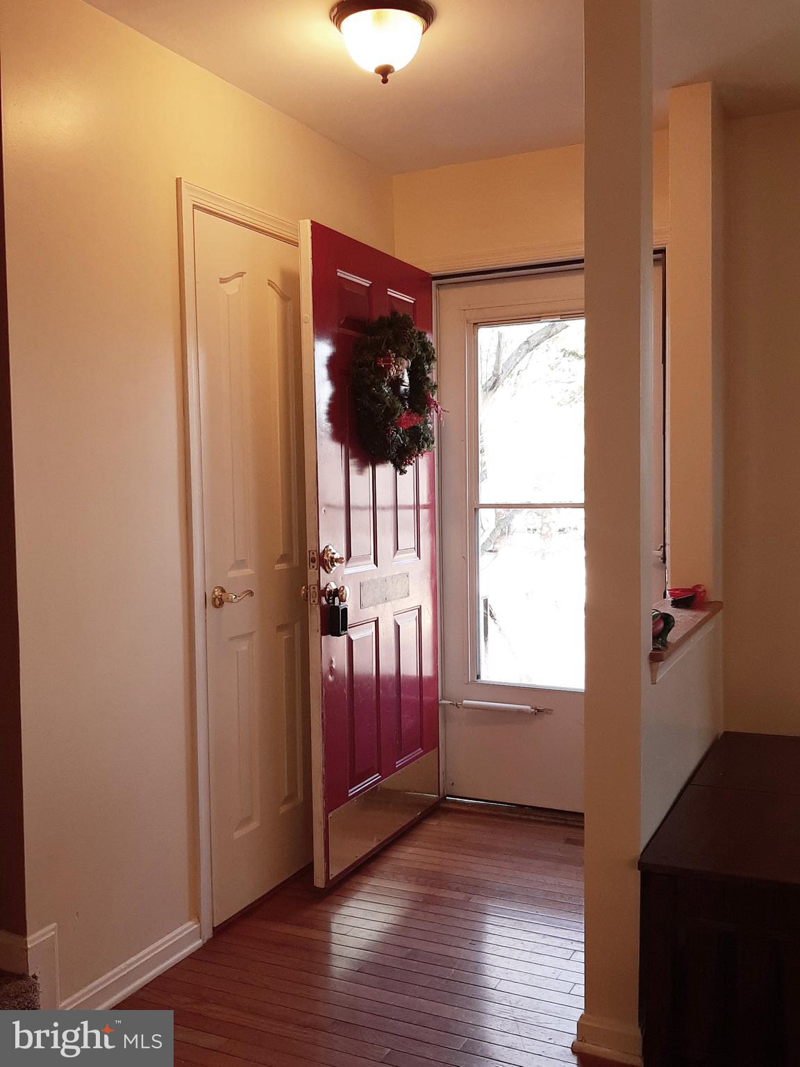 ROBIN MEADOWS - Residential