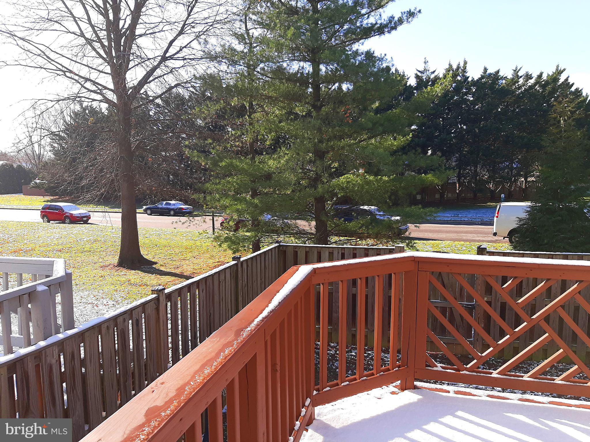 ROBIN MEADOWS - Residential