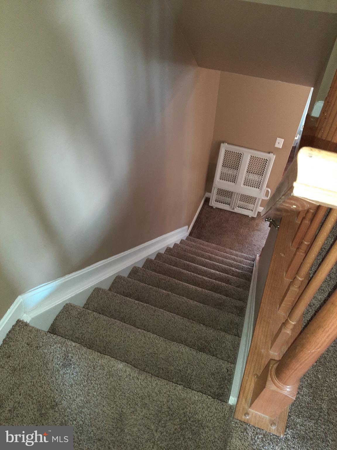 ROBIN MEADOWS - Residential