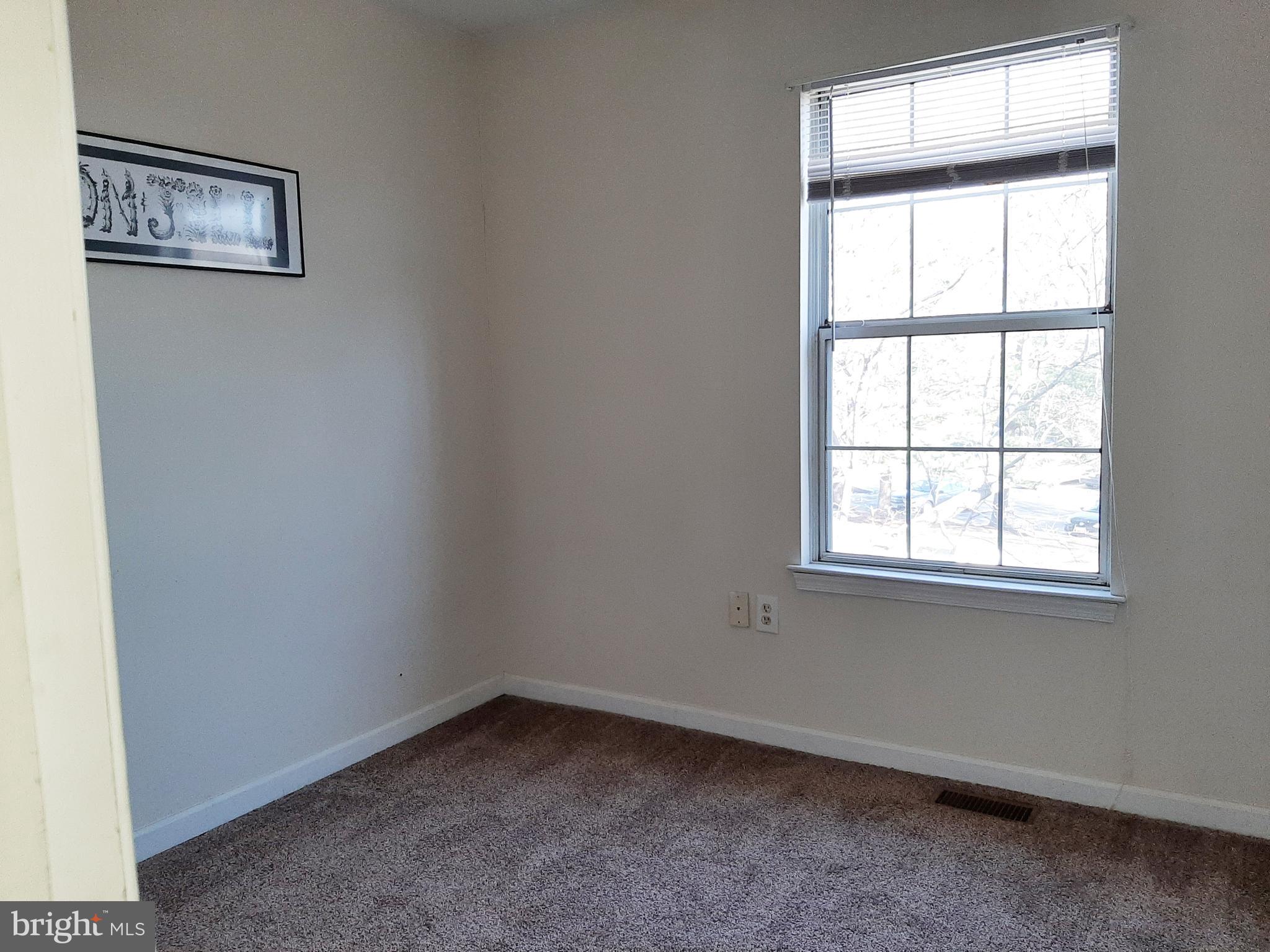 ROBIN MEADOWS - Residential