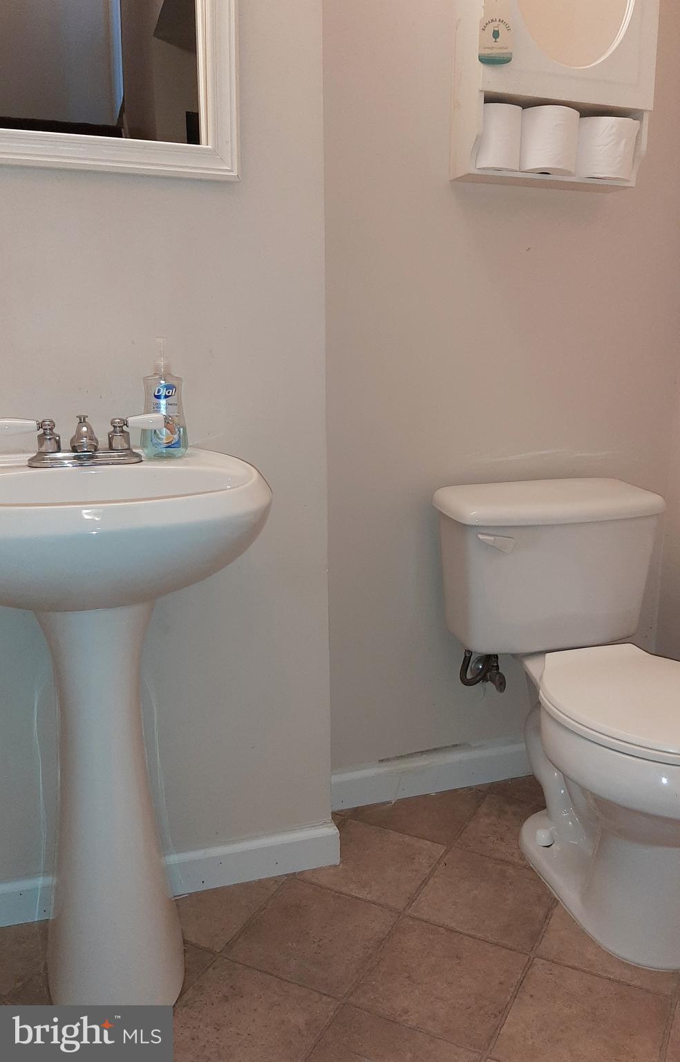 ROBIN MEADOWS - Residential