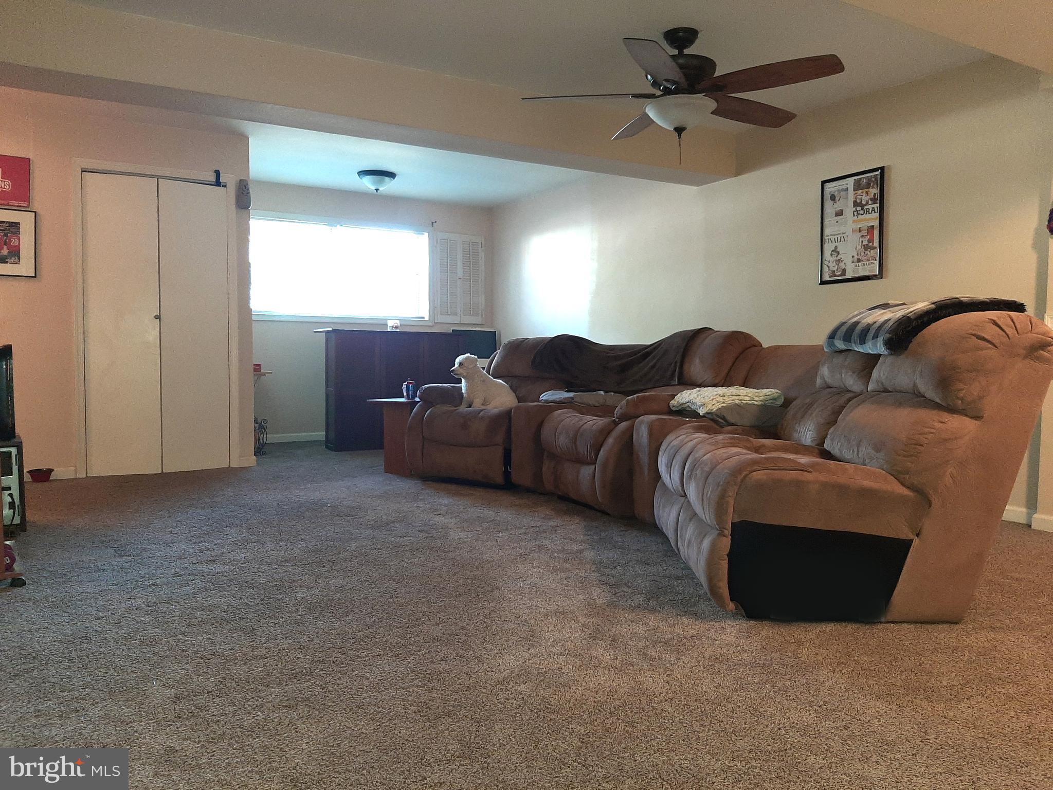 ROBIN MEADOWS - Residential