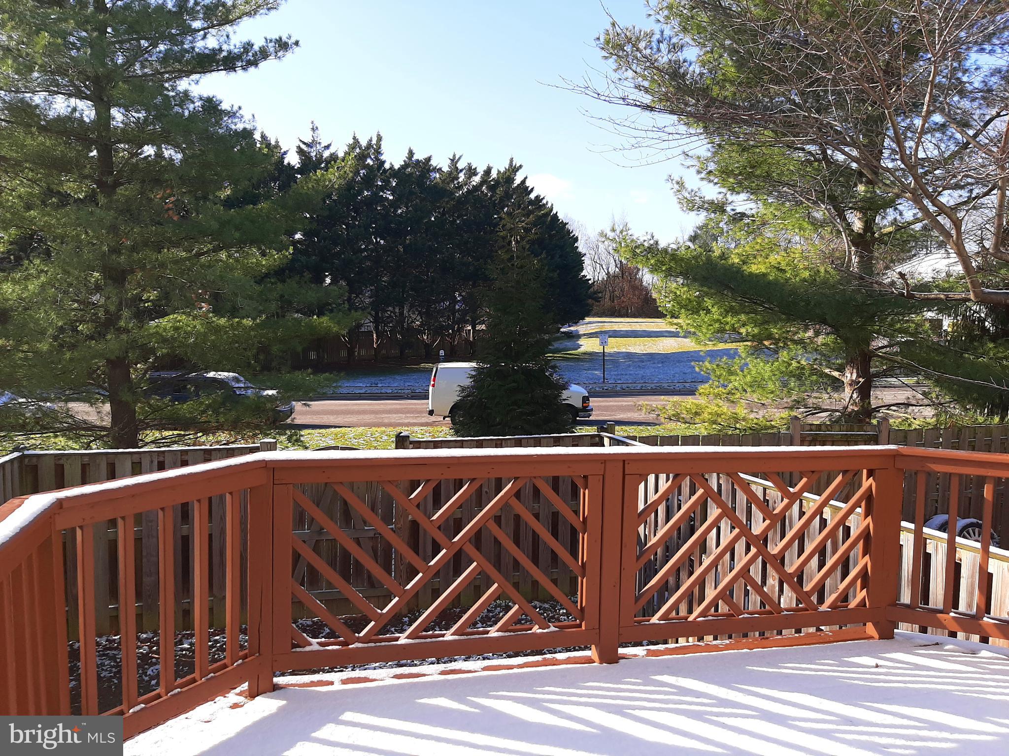 ROBIN MEADOWS - Residential