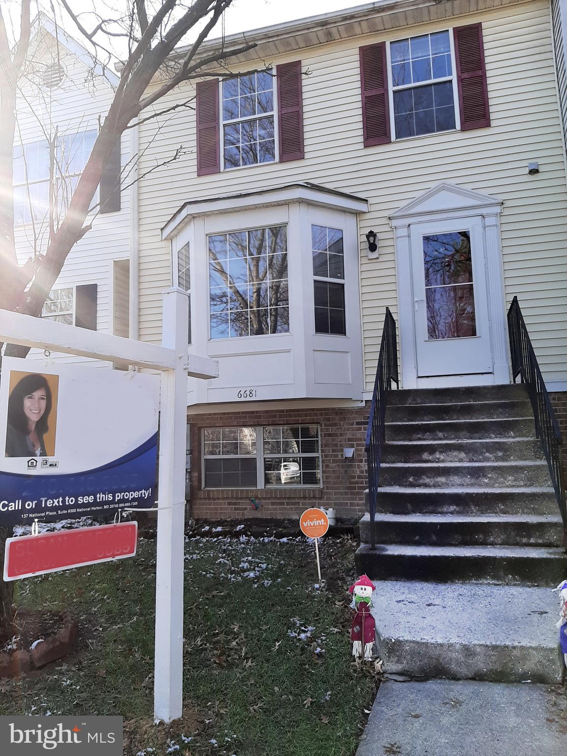 ROBIN MEADOWS - Residential