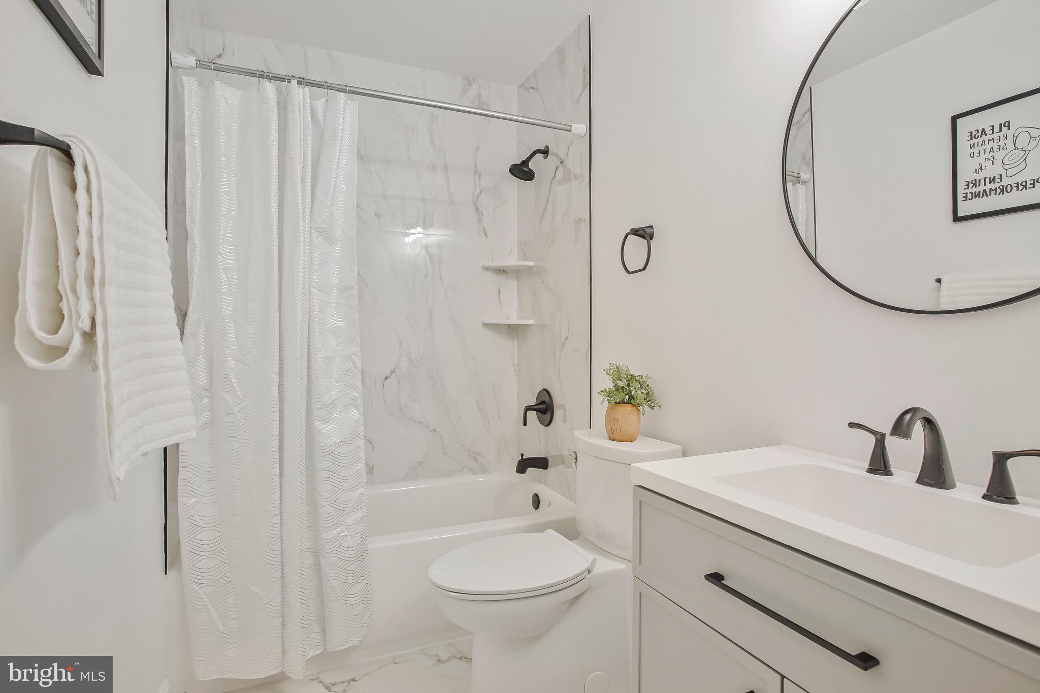 RAMBLING HILLS - Residential