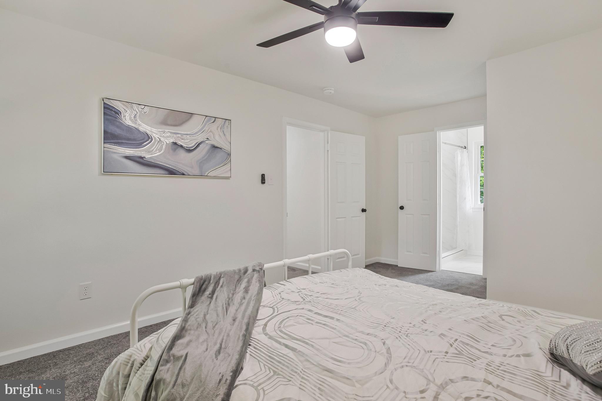 RAMBLING HILLS - Residential