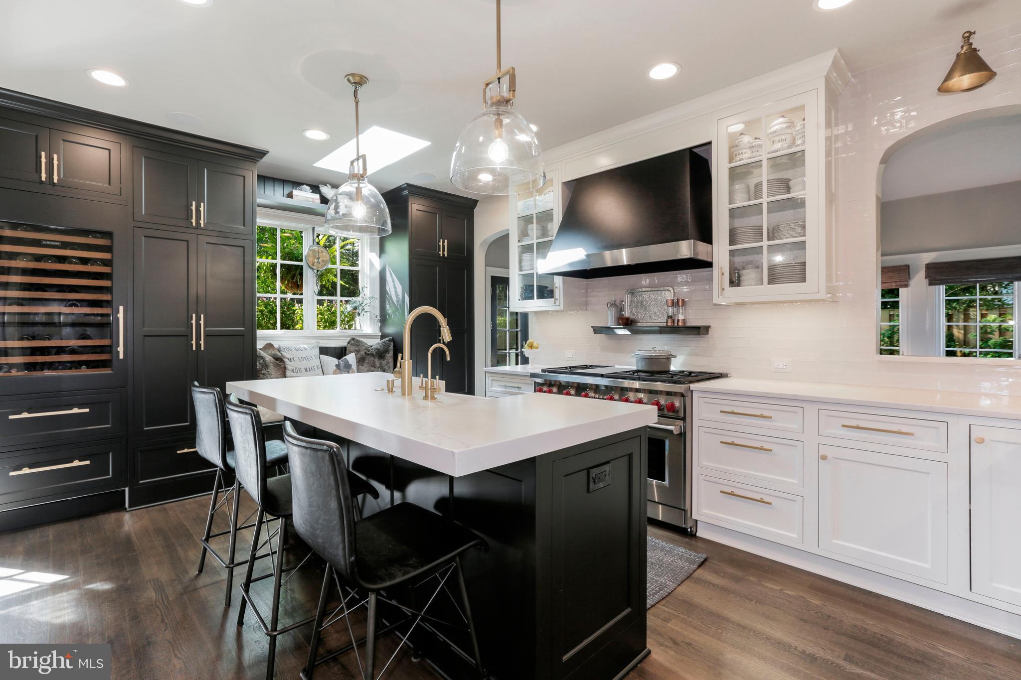 CHEVY CHASE VILLAGE - Residential