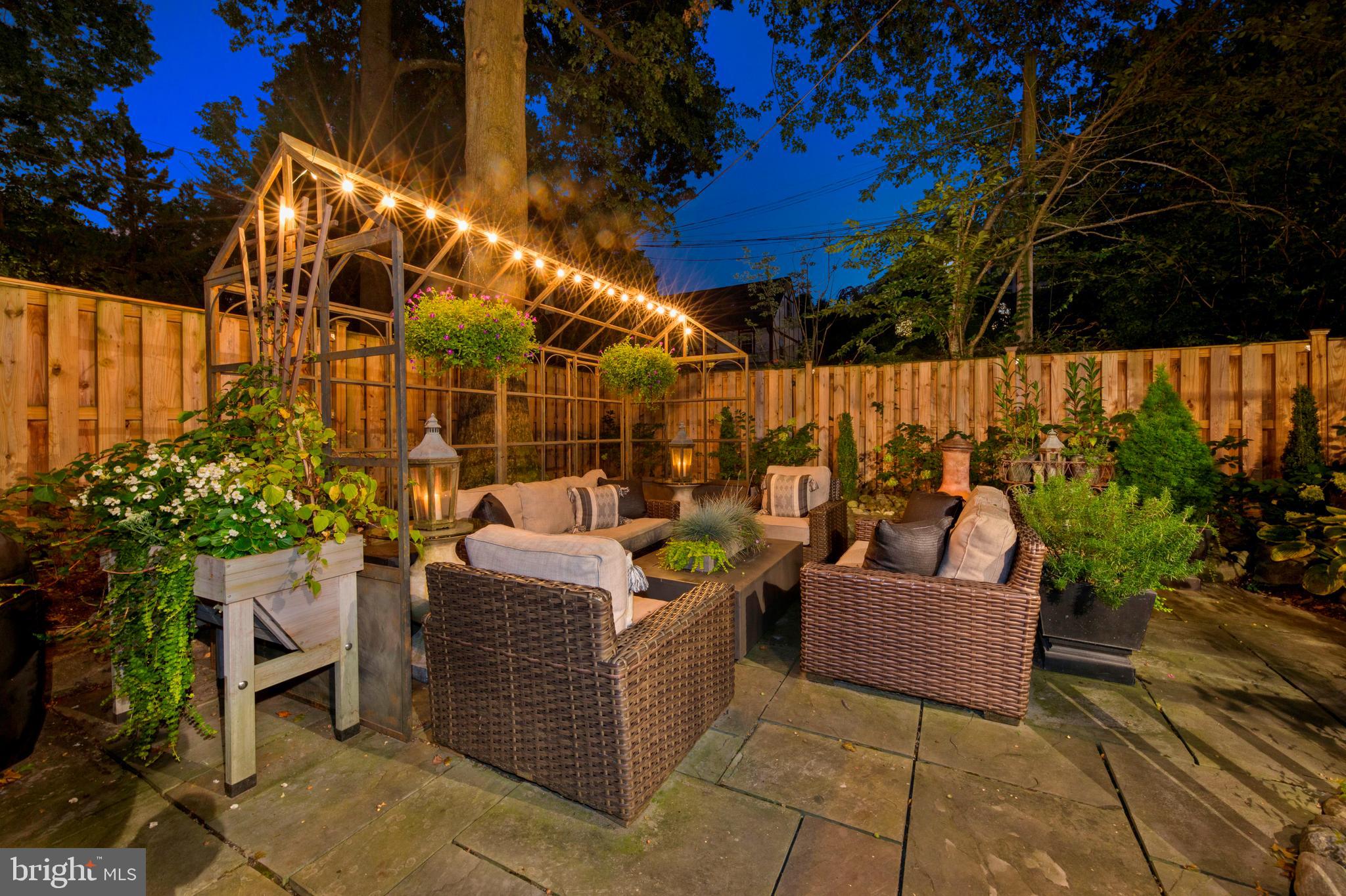 CHEVY CHASE VILLAGE - Residential