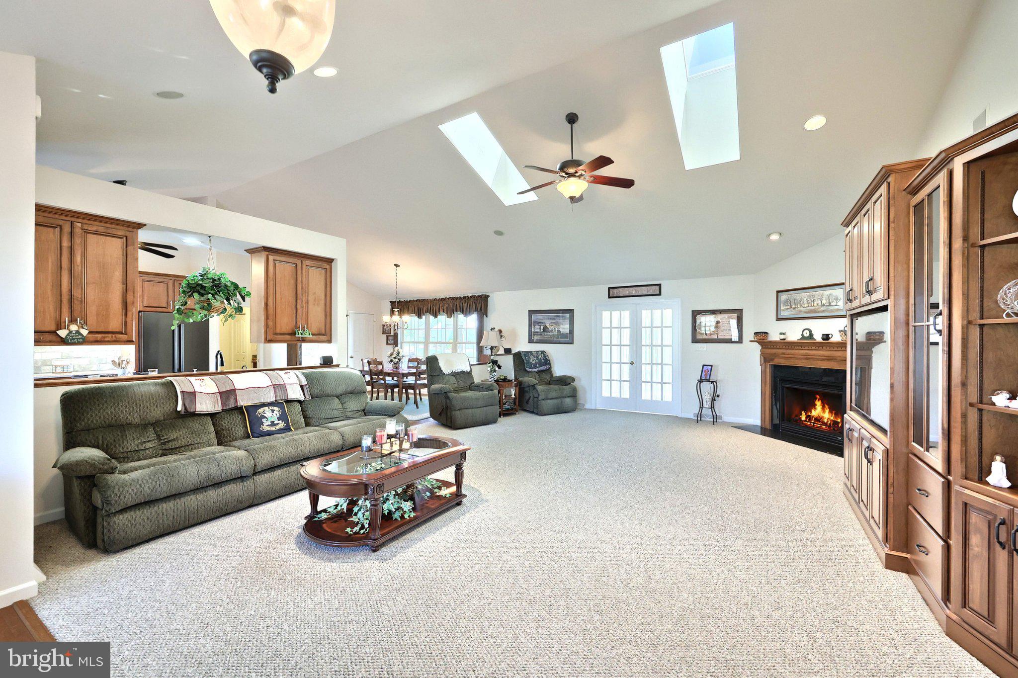 392 ONYX ROAD