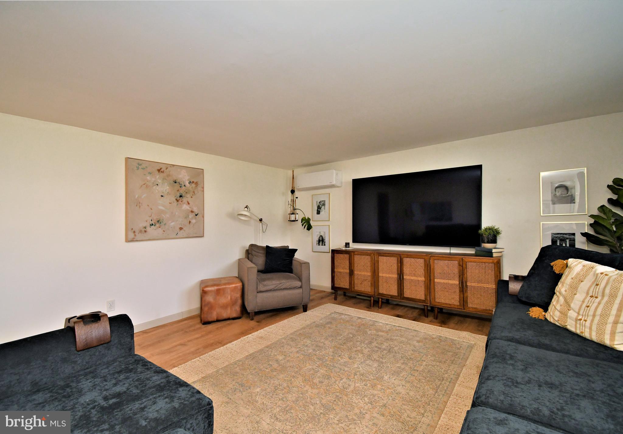 PALOMINO FARMS - Residential