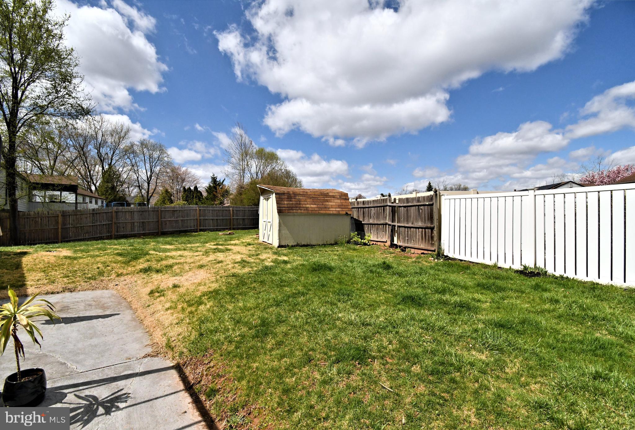 PALOMINO FARMS - Residential