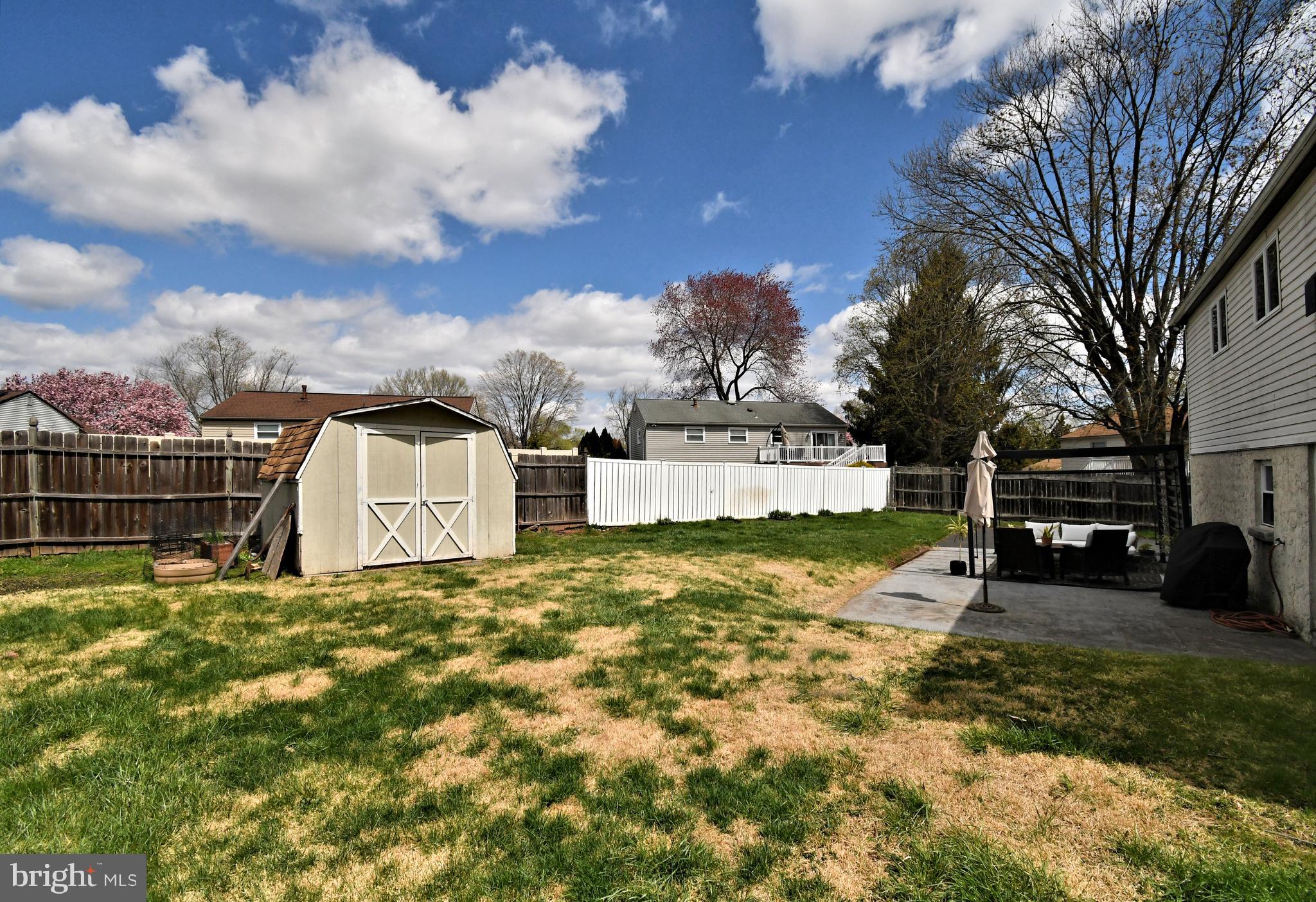 PALOMINO FARMS - Residential