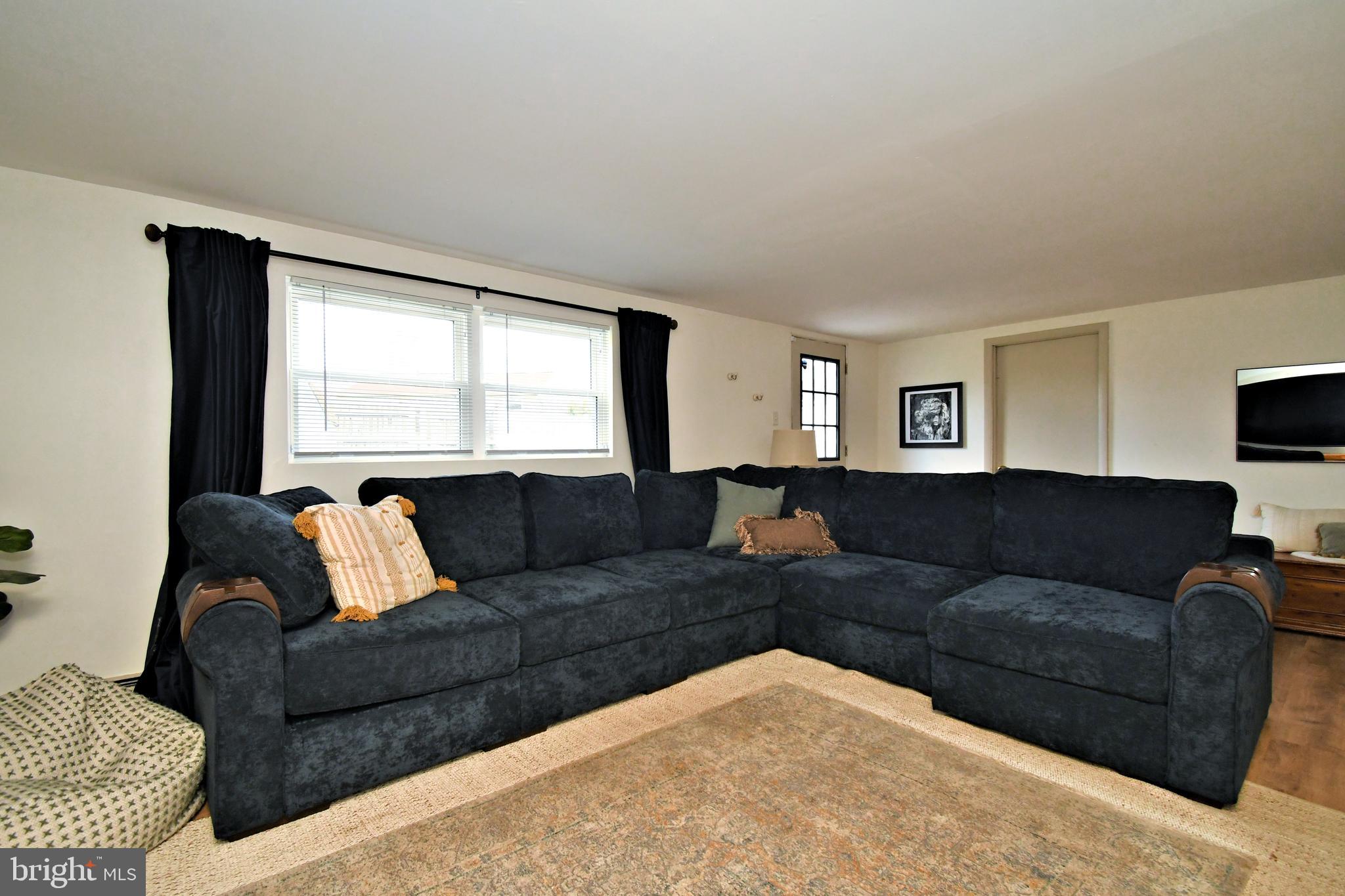 PALOMINO FARMS - Residential