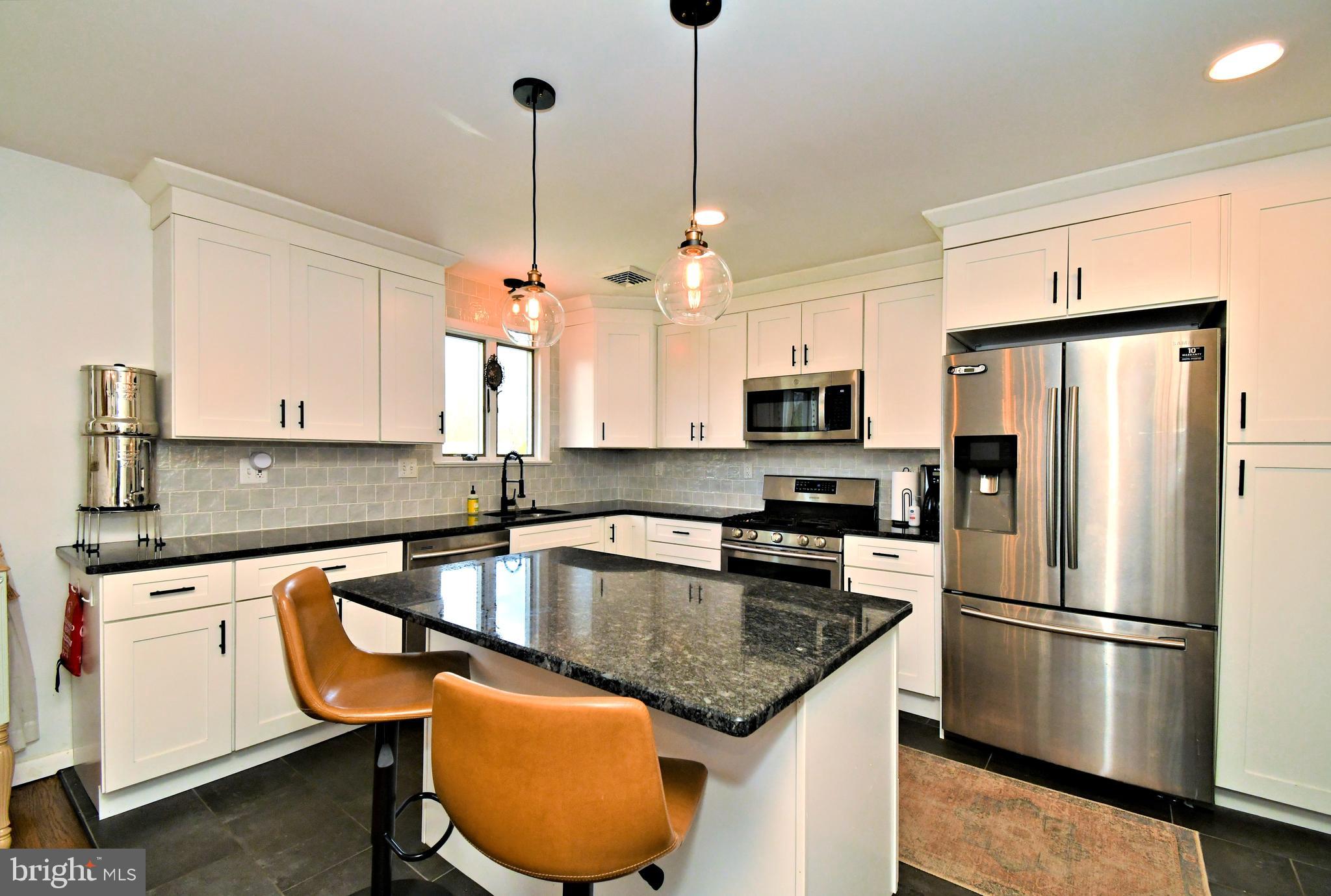 PALOMINO FARMS - Residential