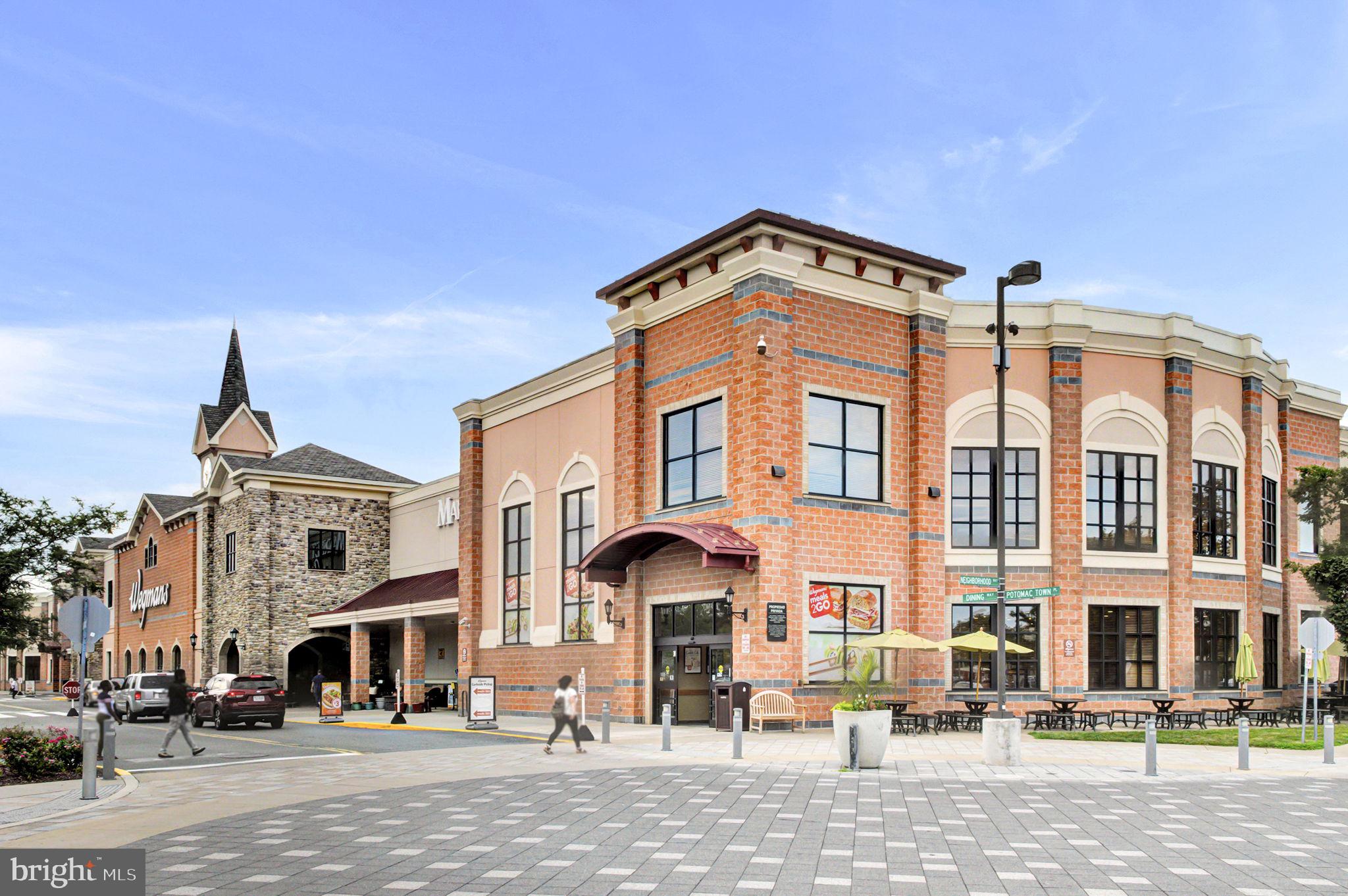 POTOMAC CLUB CONDOMINIUMS - Residential