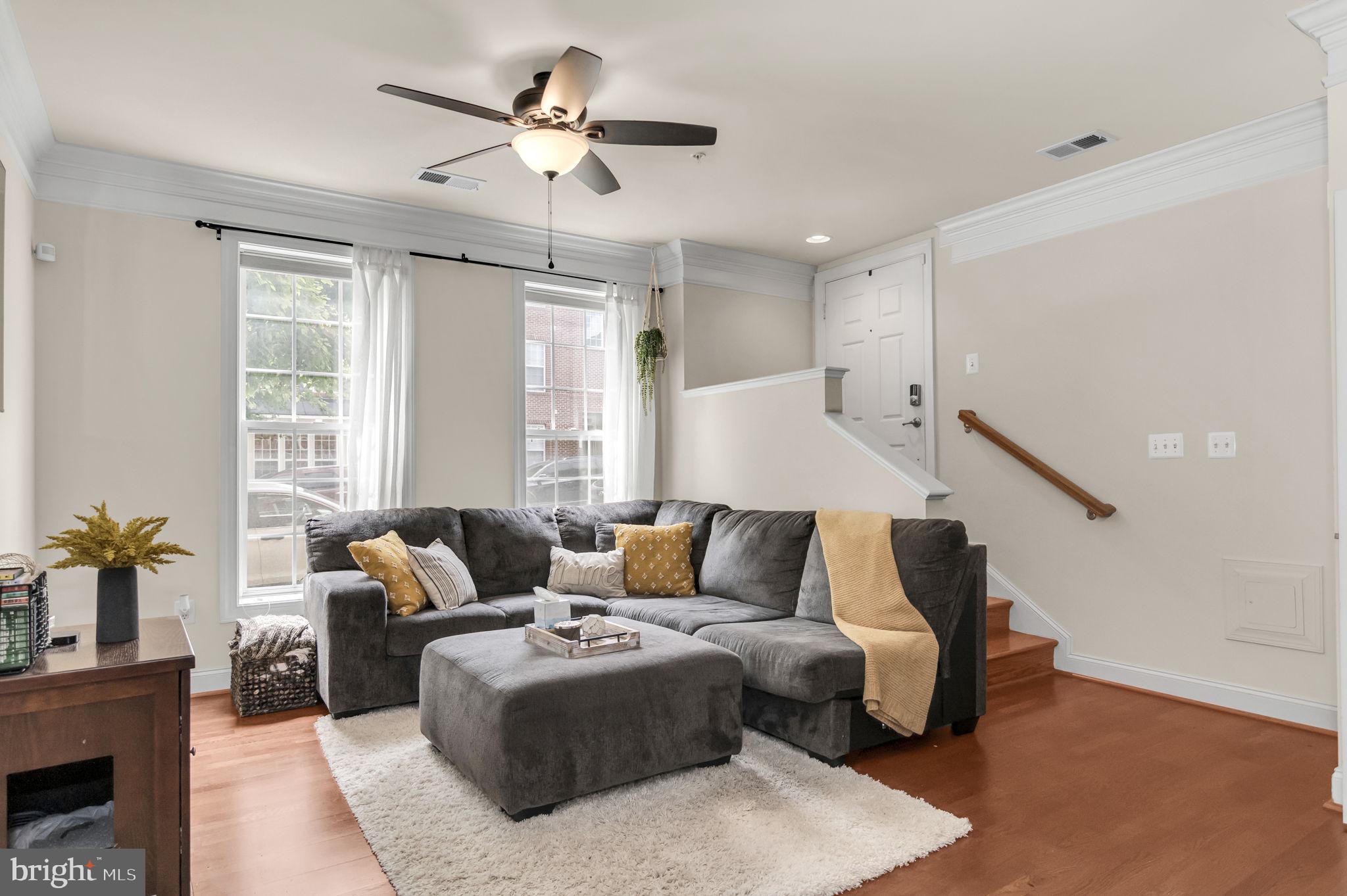 POTOMAC CLUB CONDOMINIUMS - Residential