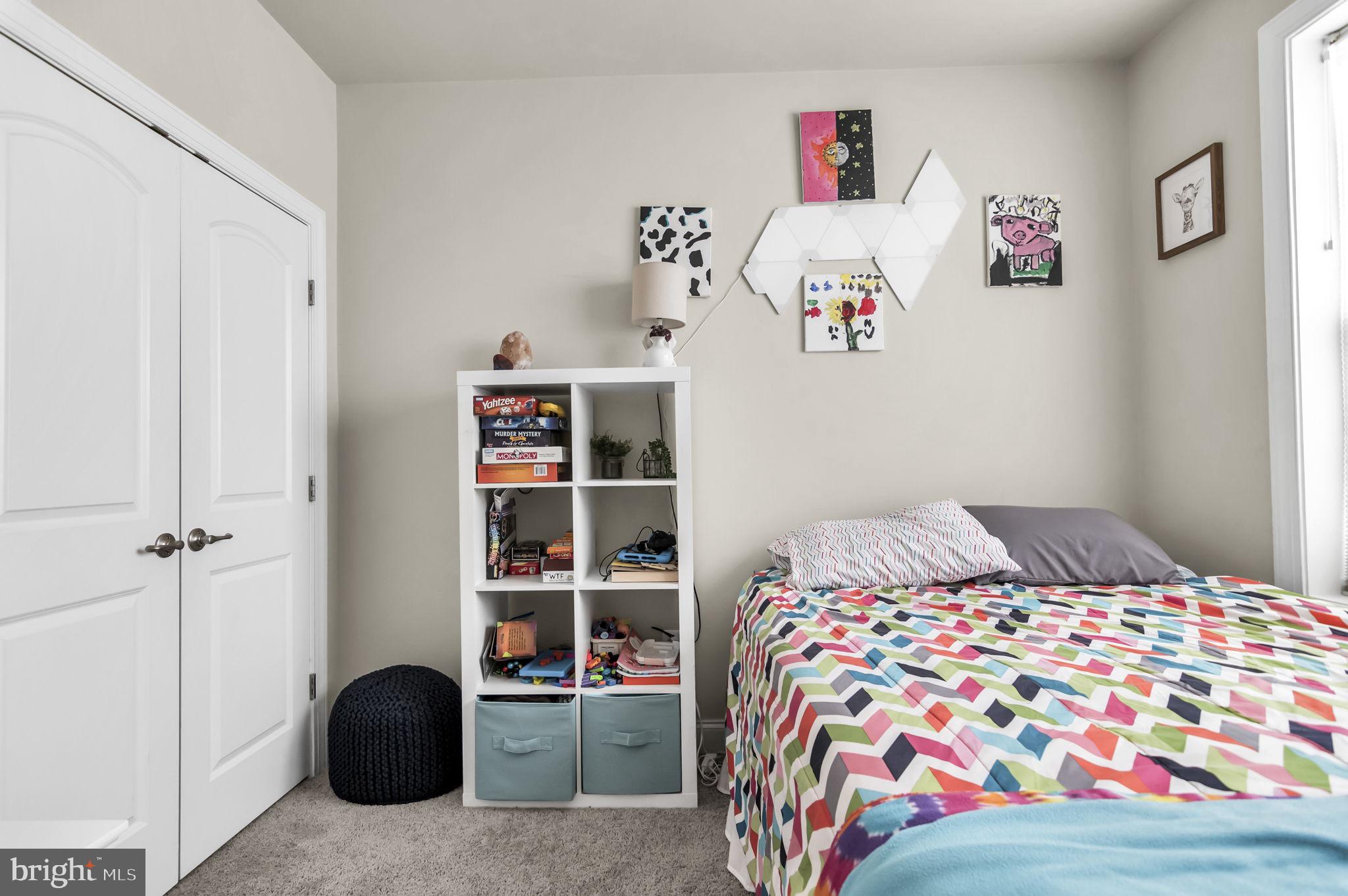 POTOMAC CLUB CONDOMINIUMS - Residential