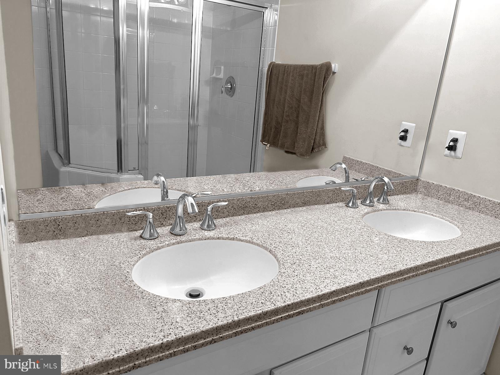 POTOMAC CLUB CONDOMINIUMS - Residential