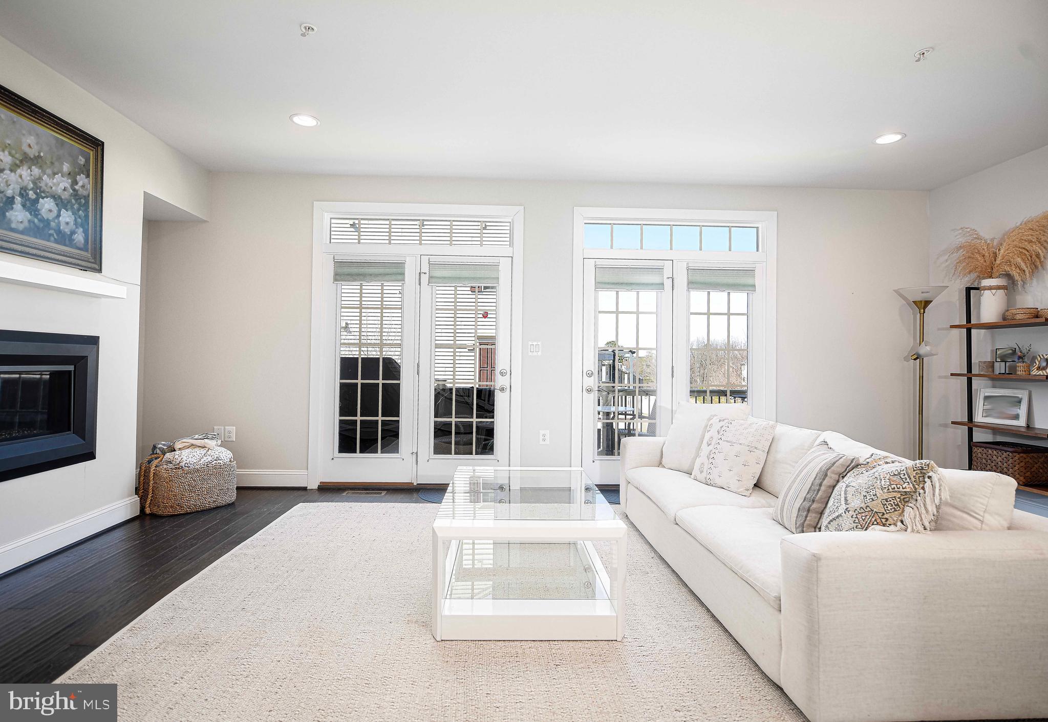 PARKSIDE - Residential