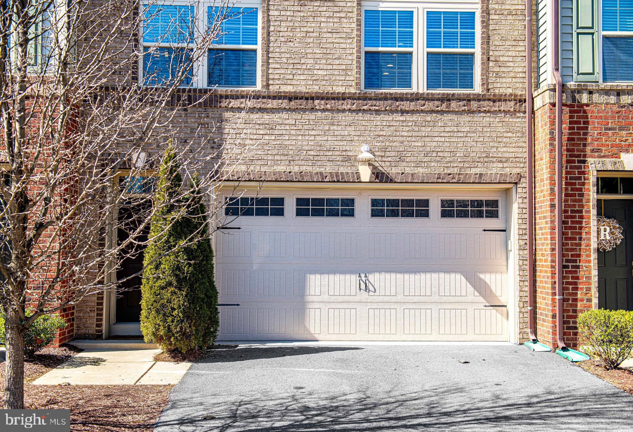 PARKSIDE - Residential