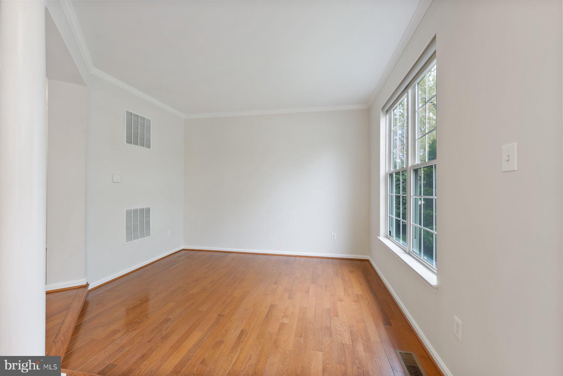 PINEY ORCHARD - Residential