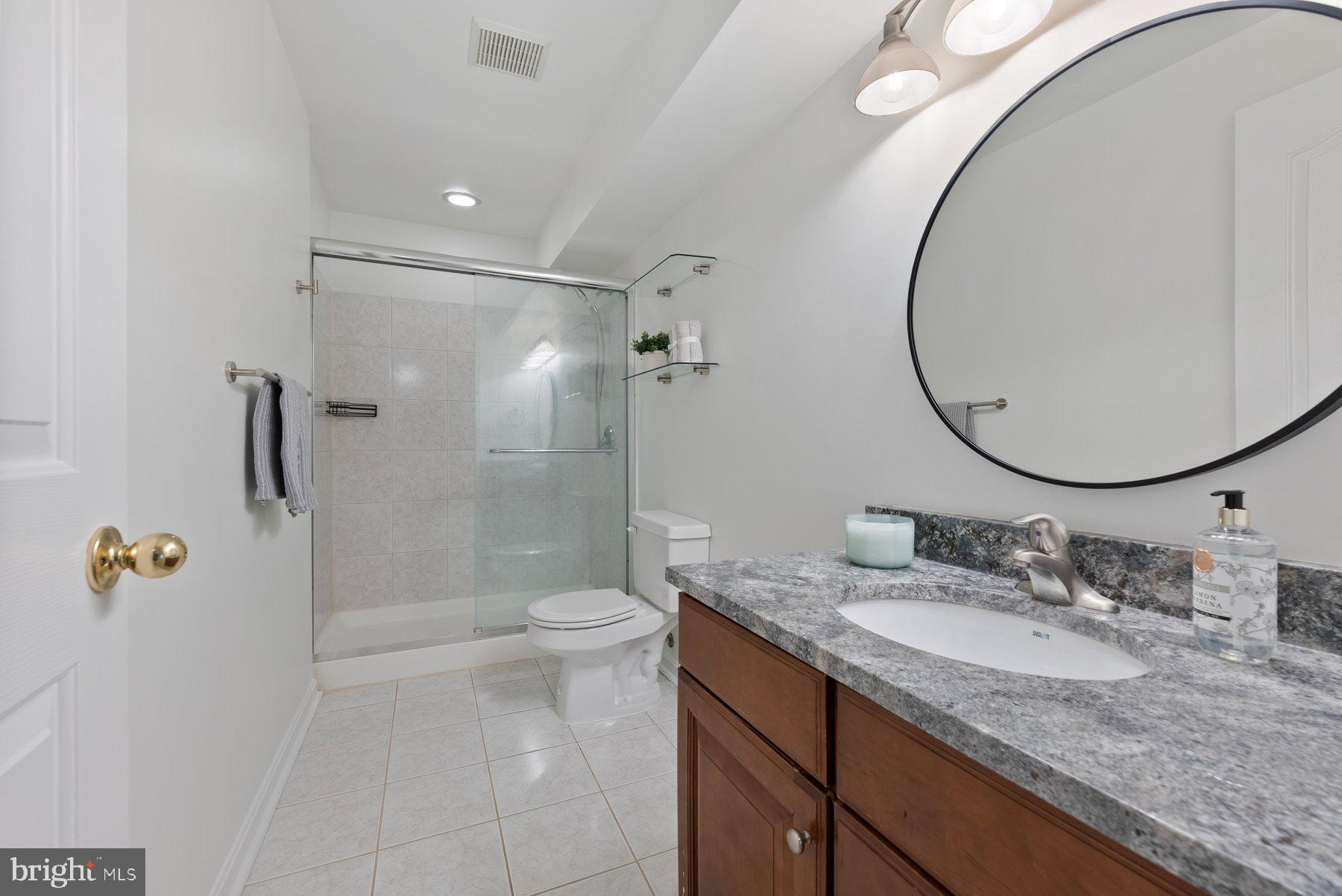 PINEY ORCHARD - Residential