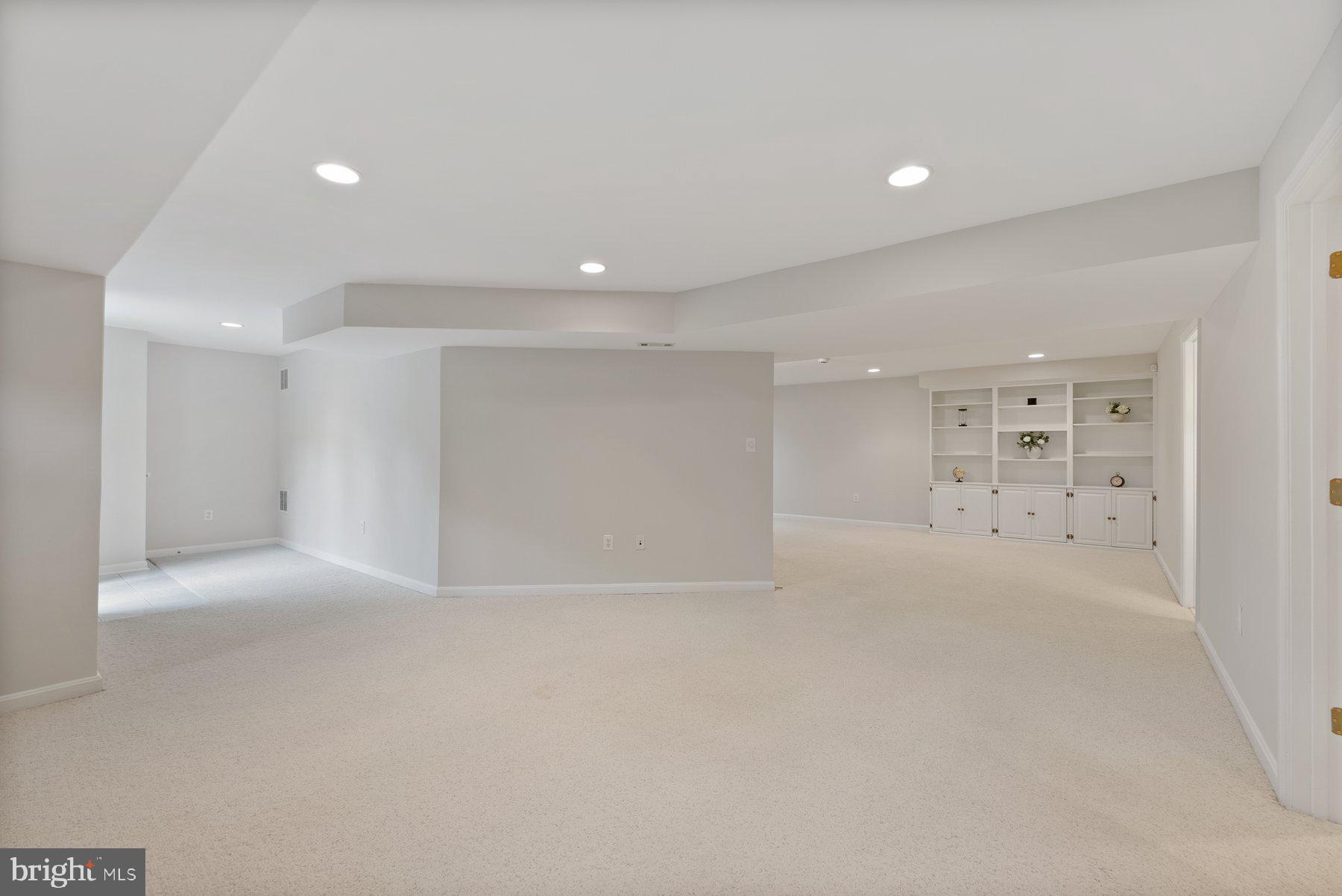 PINEY ORCHARD - Residential