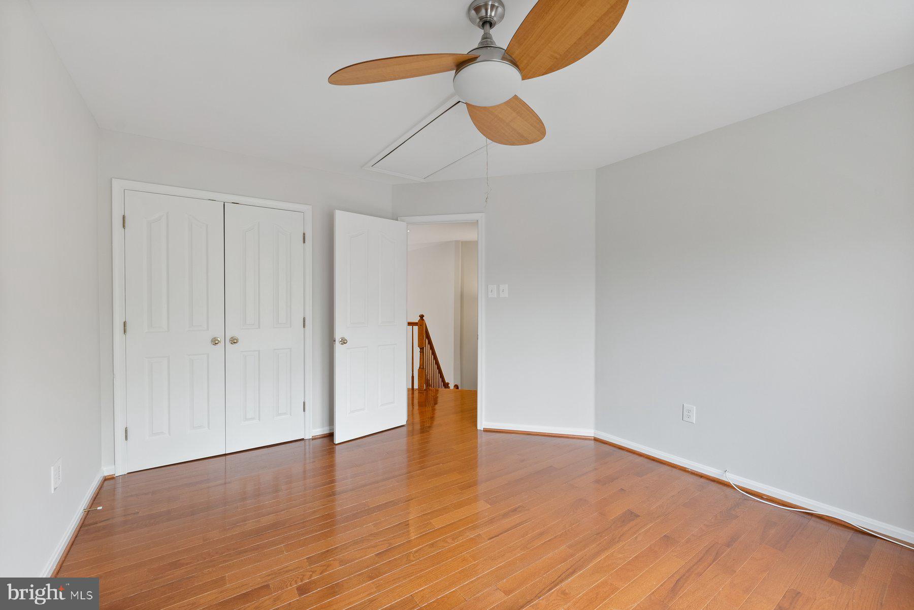 PINEY ORCHARD - Residential