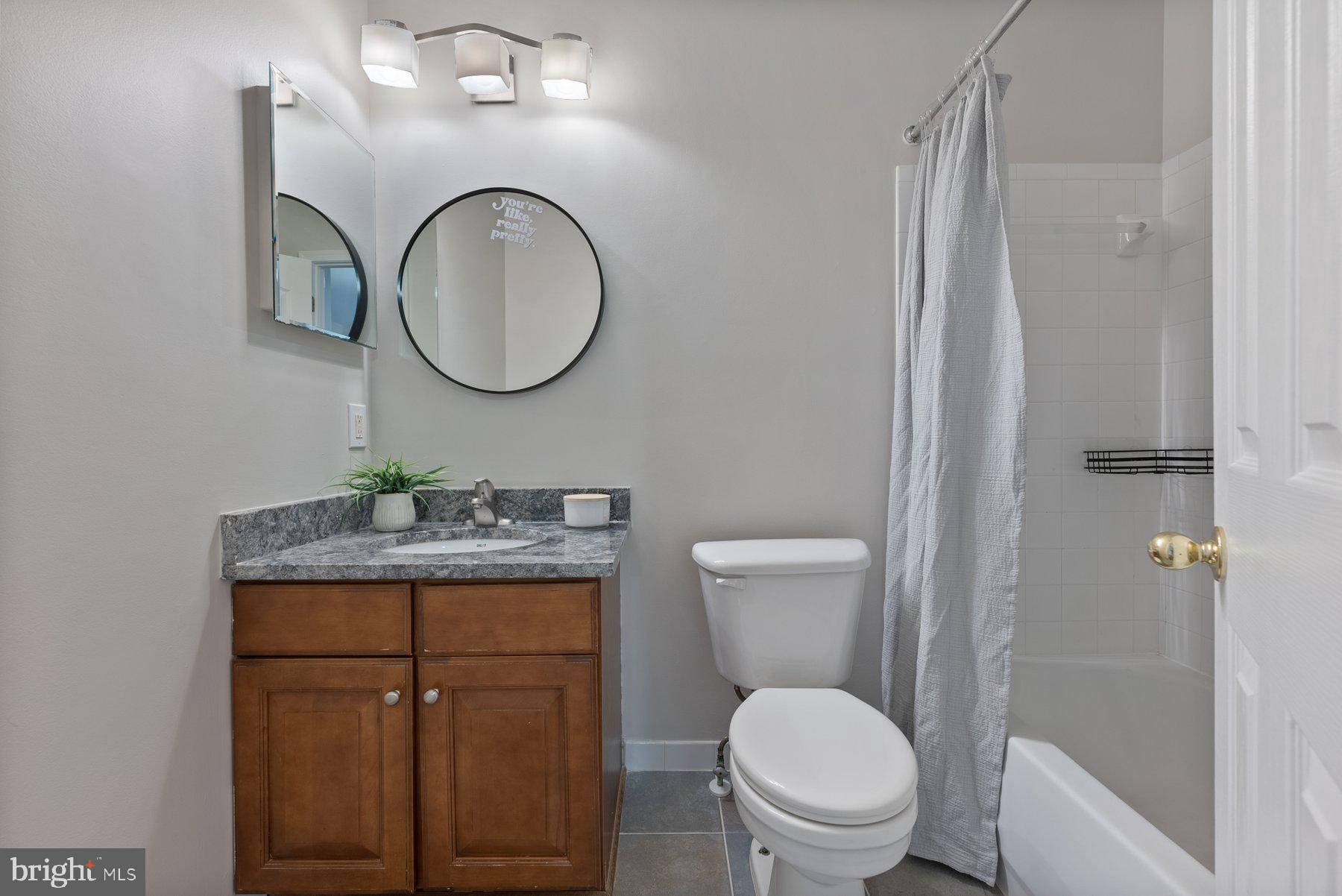 PINEY ORCHARD - Residential