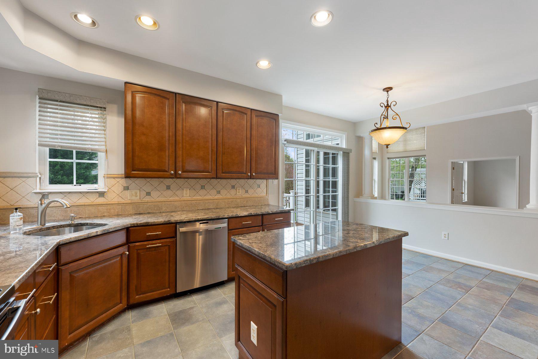 PINEY ORCHARD - Residential