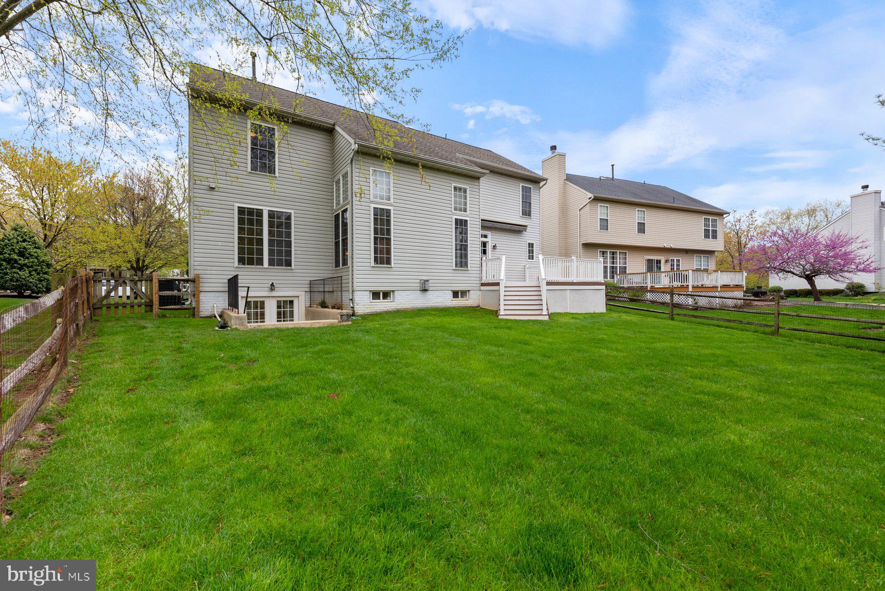 PINEY ORCHARD - Residential