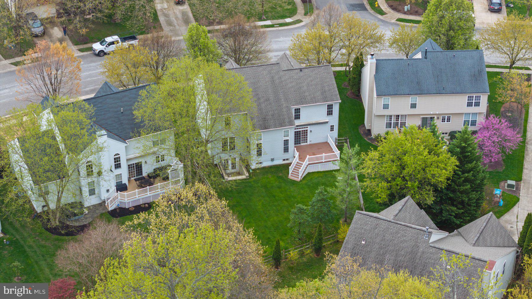 PINEY ORCHARD - Residential