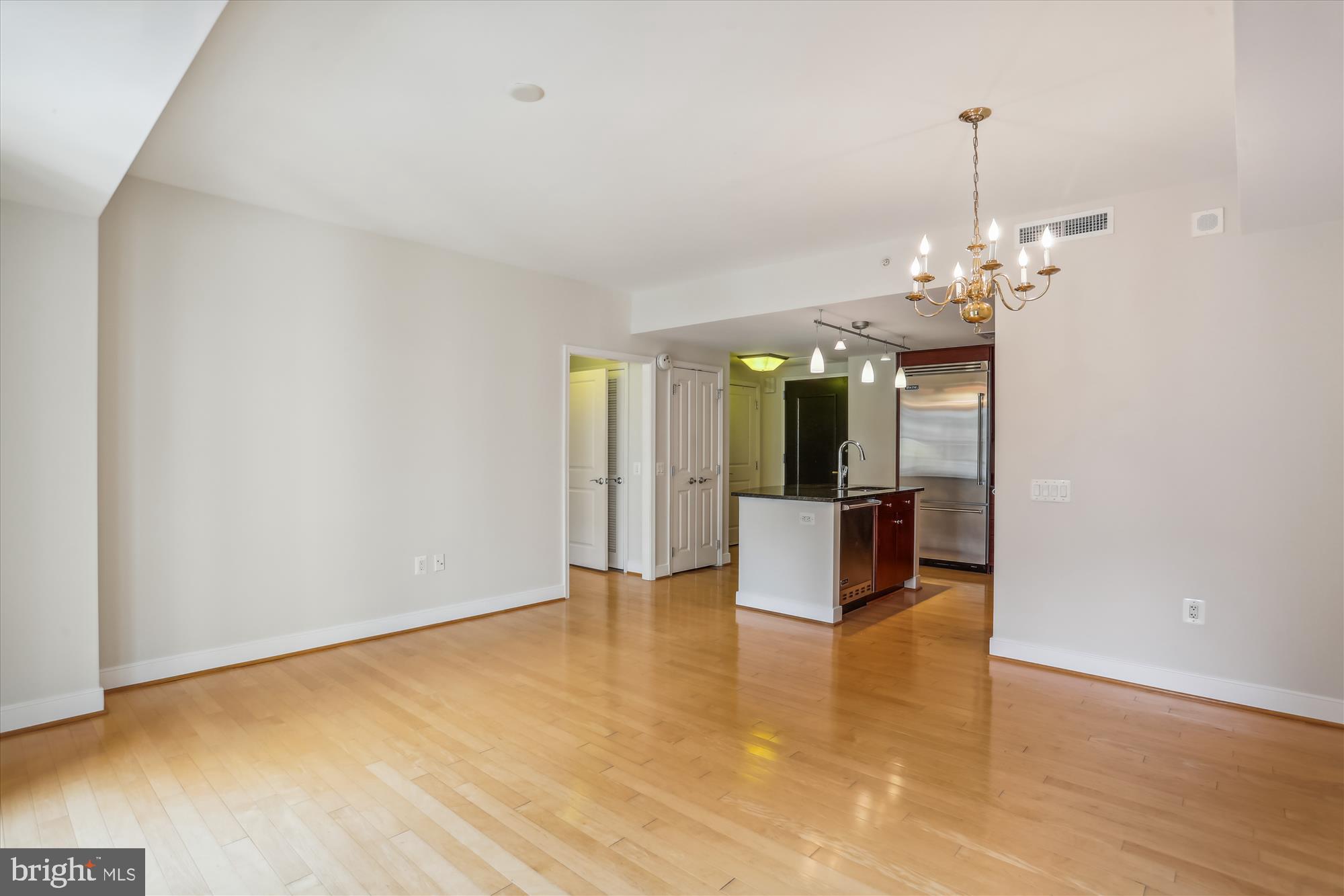 LIONSGATE - Residential Lease