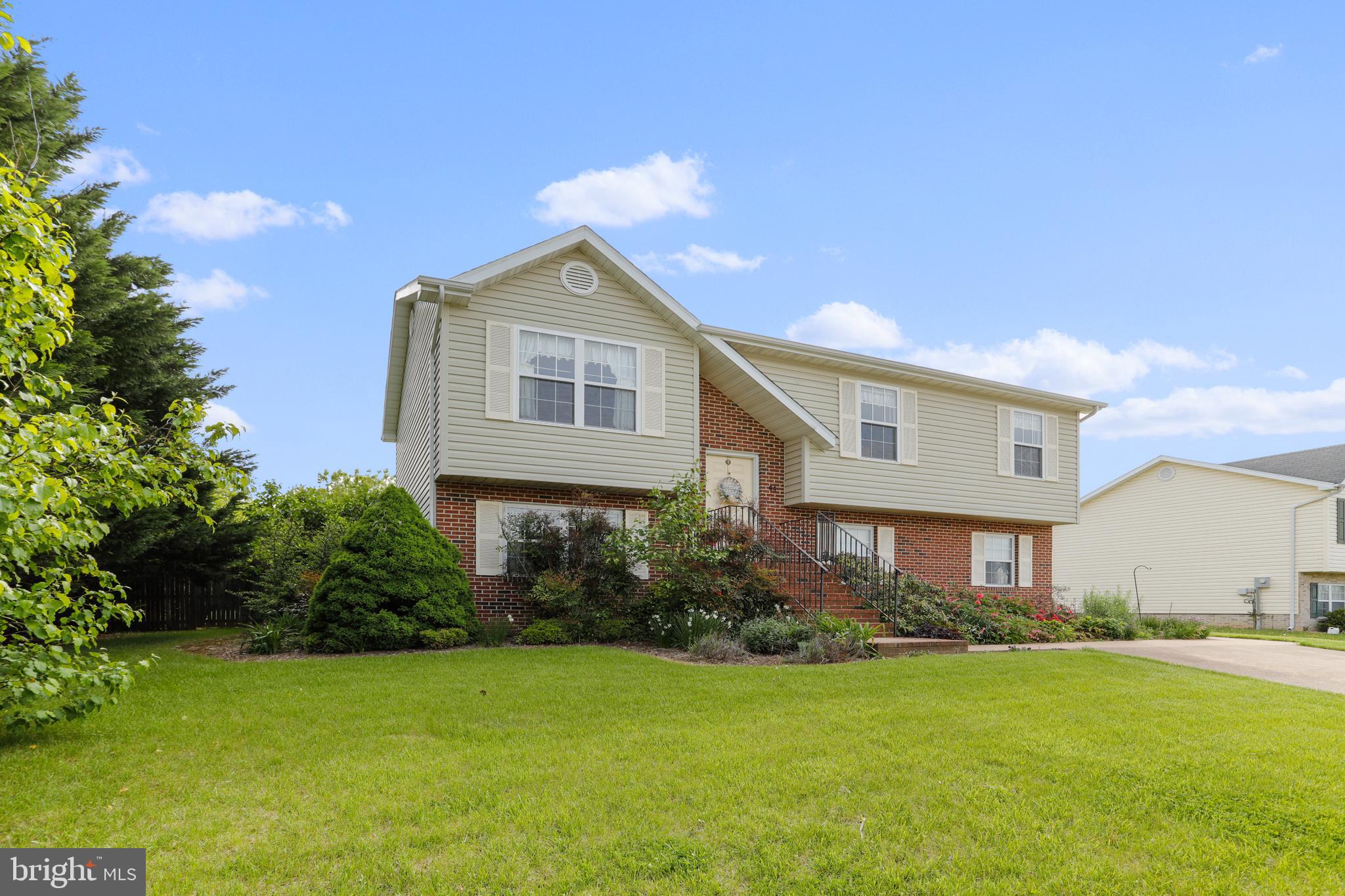 MADISON HEIGHTS - Residential