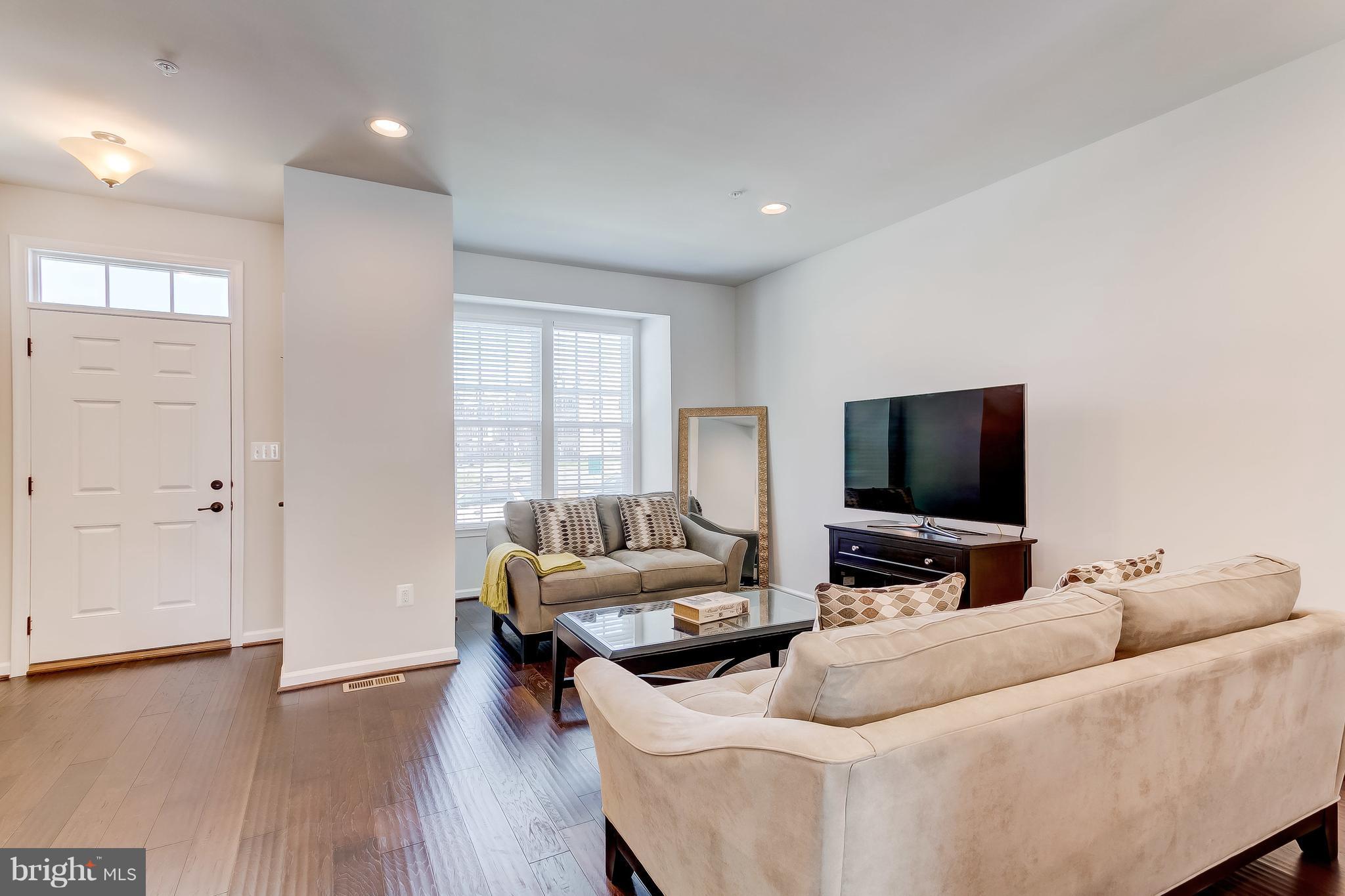 BALLARD GREEN - Residential