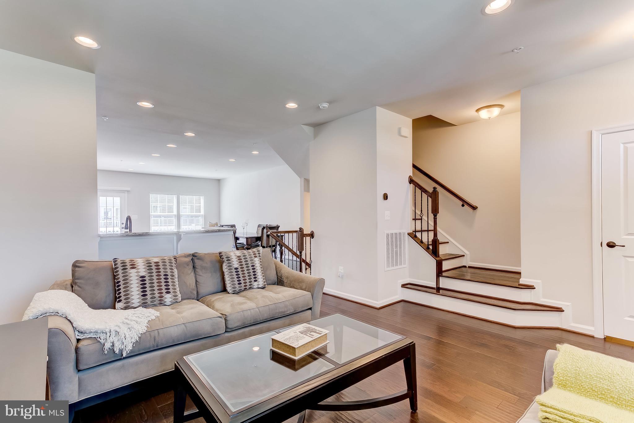 BALLARD GREEN - Residential