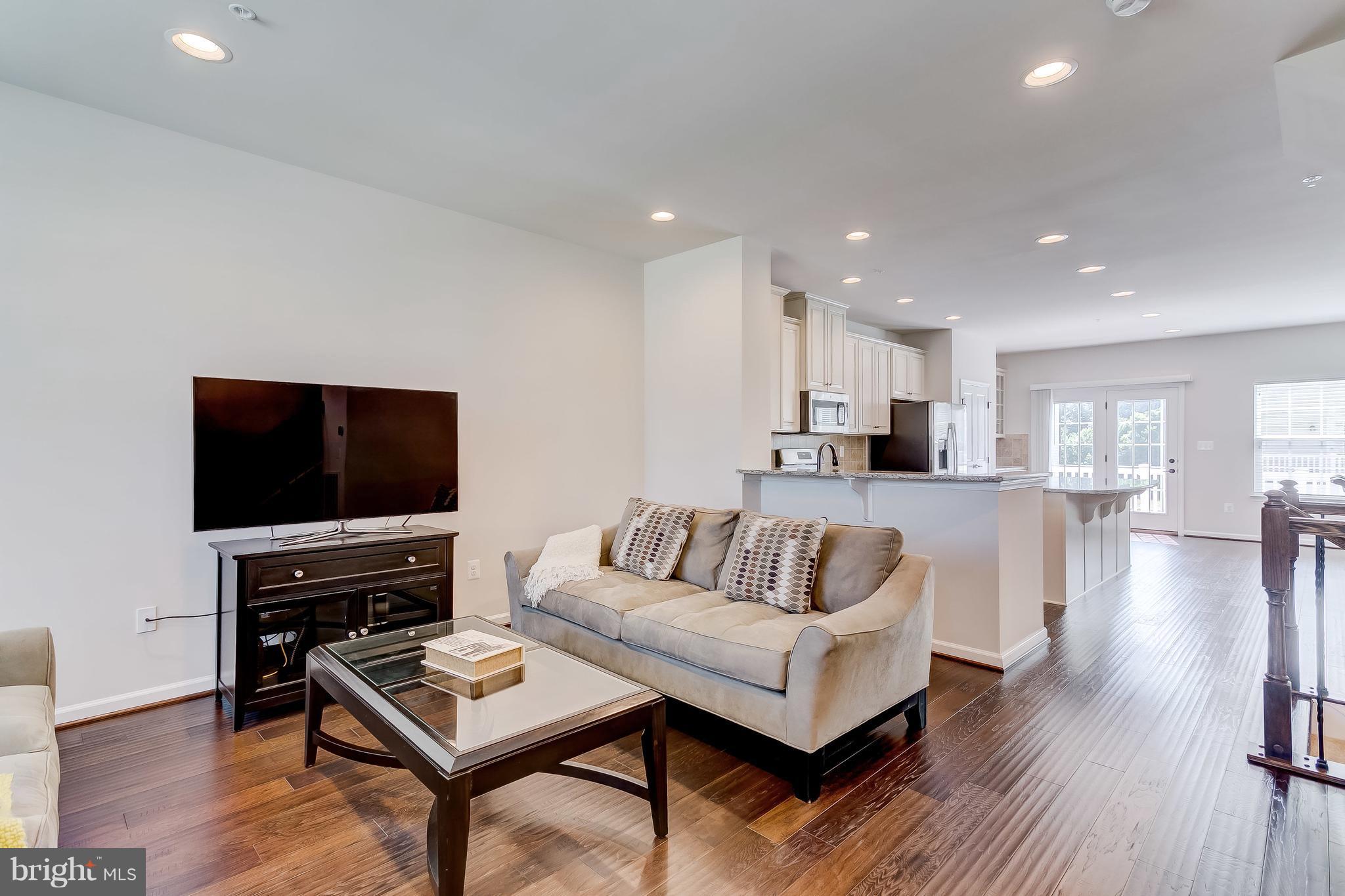 BALLARD GREEN - Residential