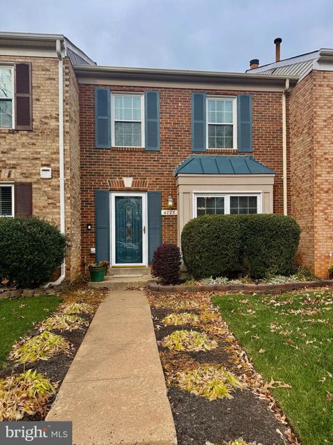 4725 S PARK COURT WOODBRIDGE VA 22193