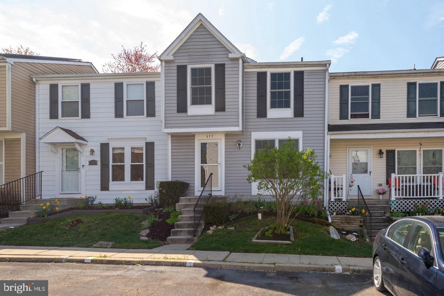 GRAYS LUCK CONDO - Residential Lease