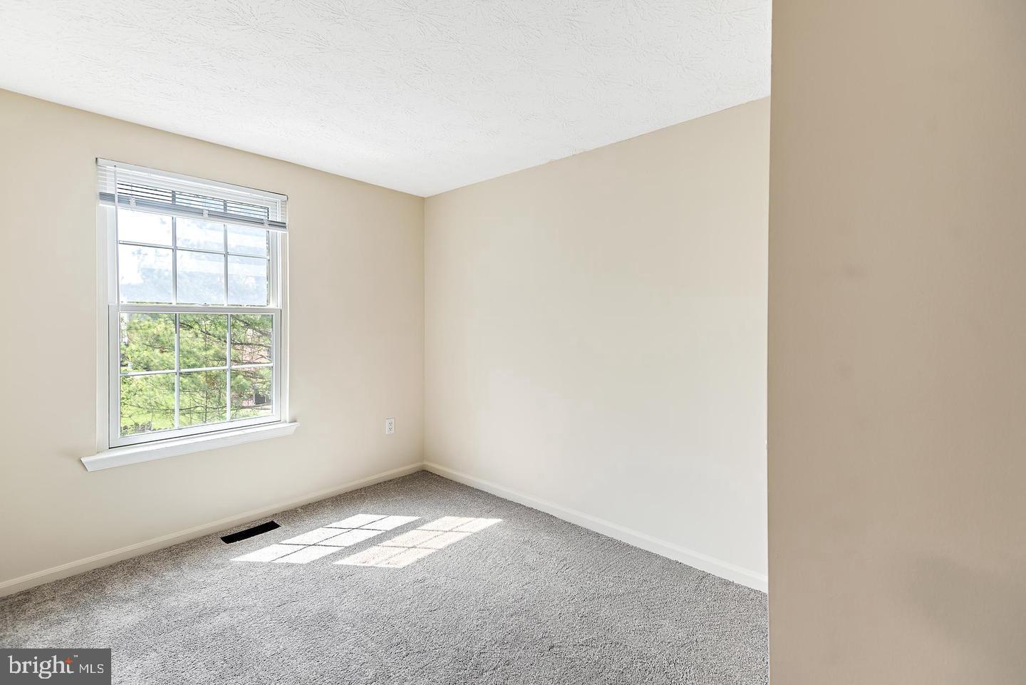 GRAYS LUCK CONDO - Residential Lease