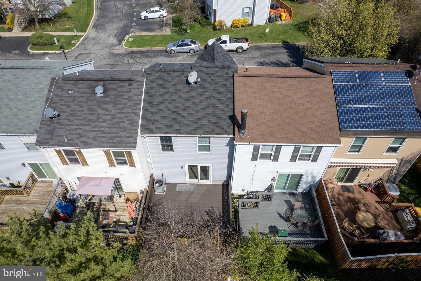 GRAYS LUCK CONDO - Residential Lease