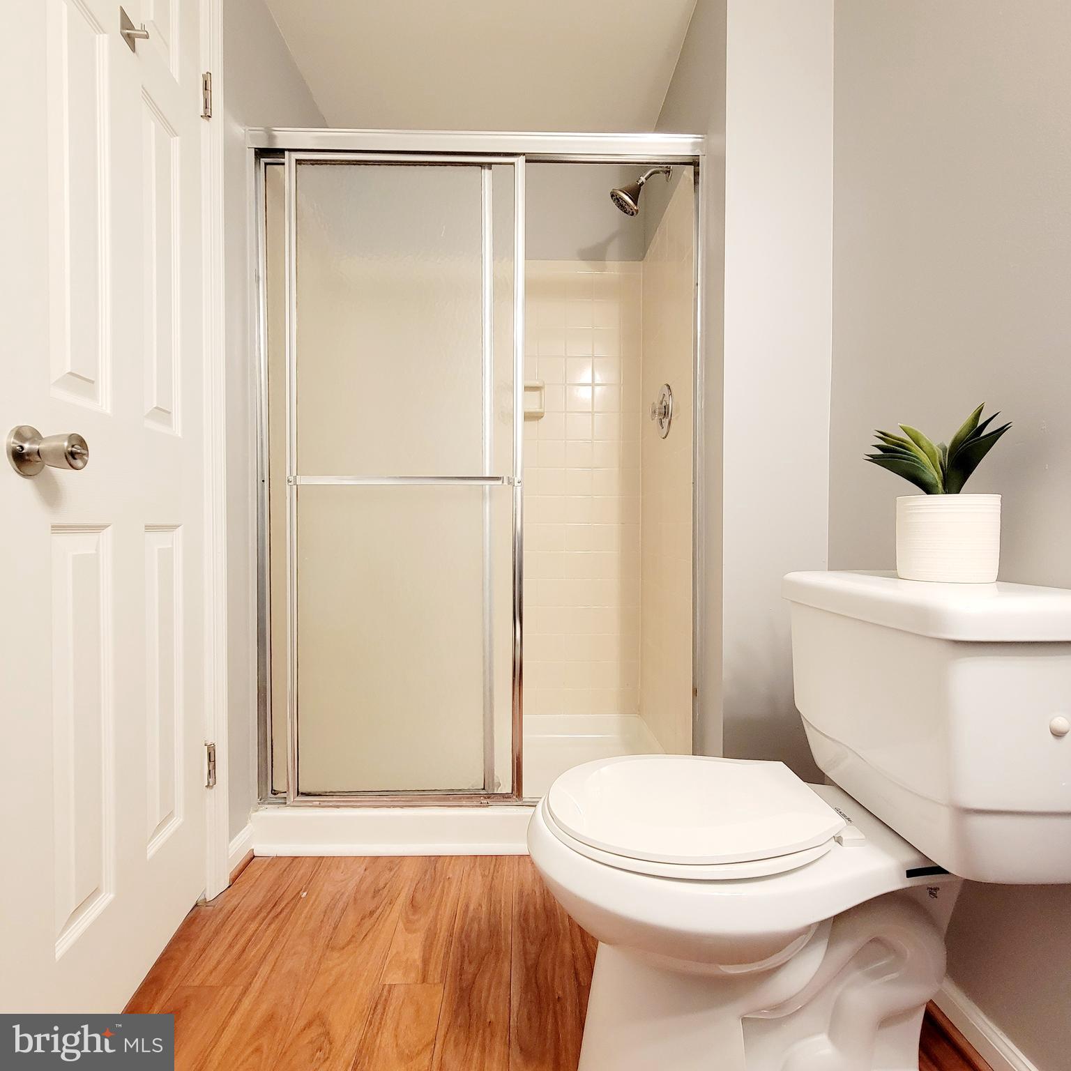 GRAYS LUCK CONDO - Residential Lease