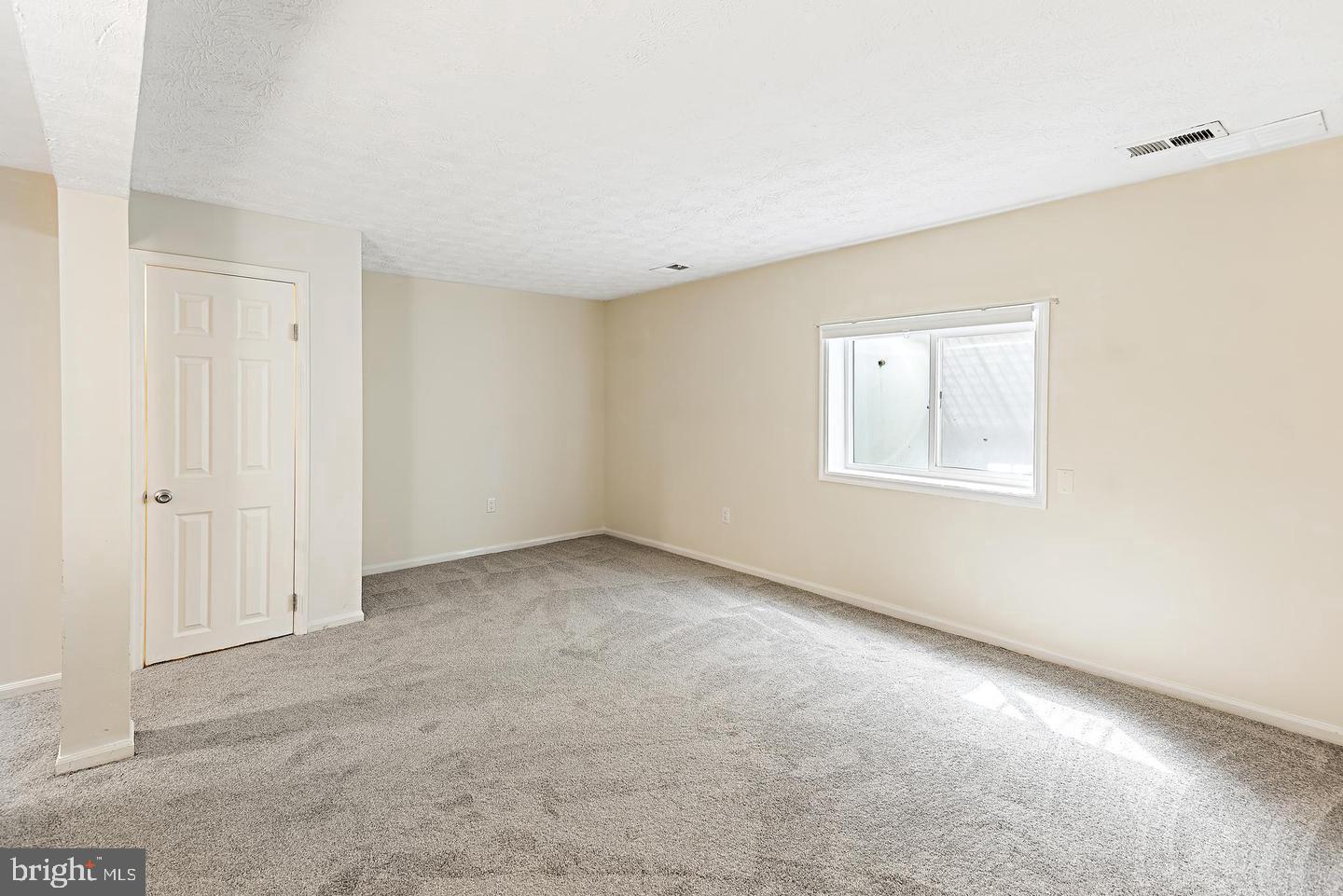 GRAYS LUCK CONDO - Residential Lease