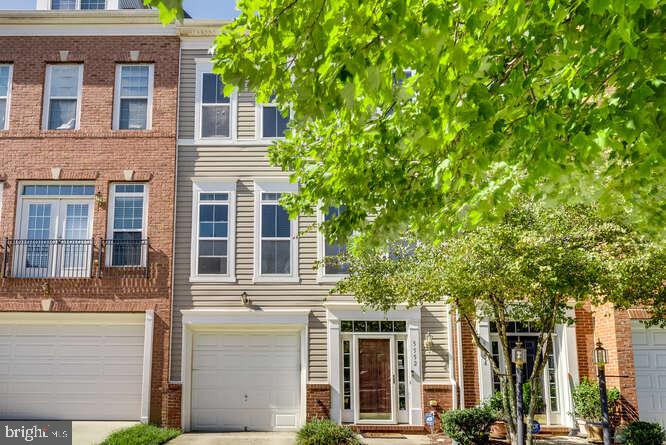 TOWN CENTER AT CAMP SPRINGS - Residential