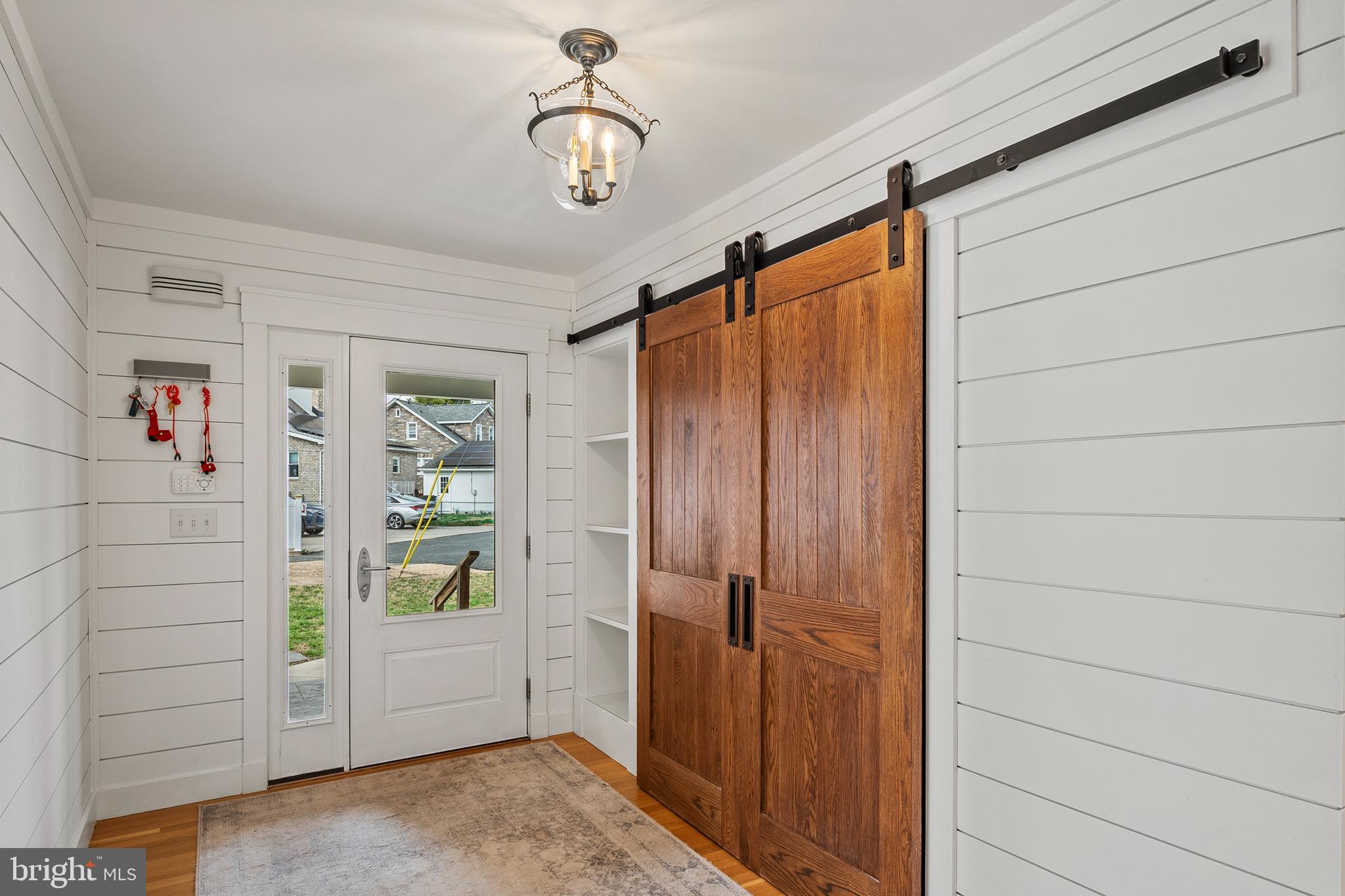 PERRY POINT - Residential