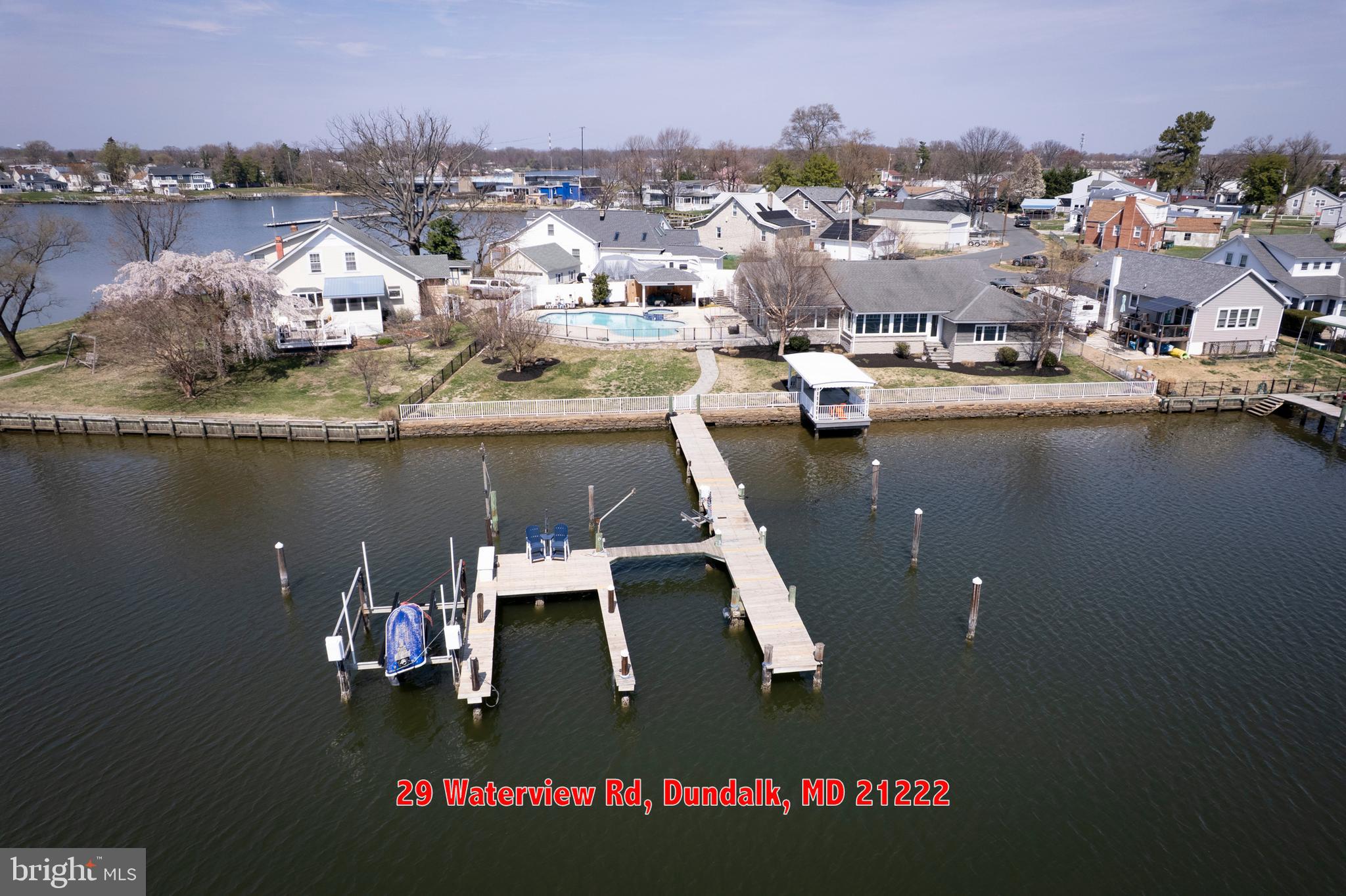 PERRY POINT - Residential