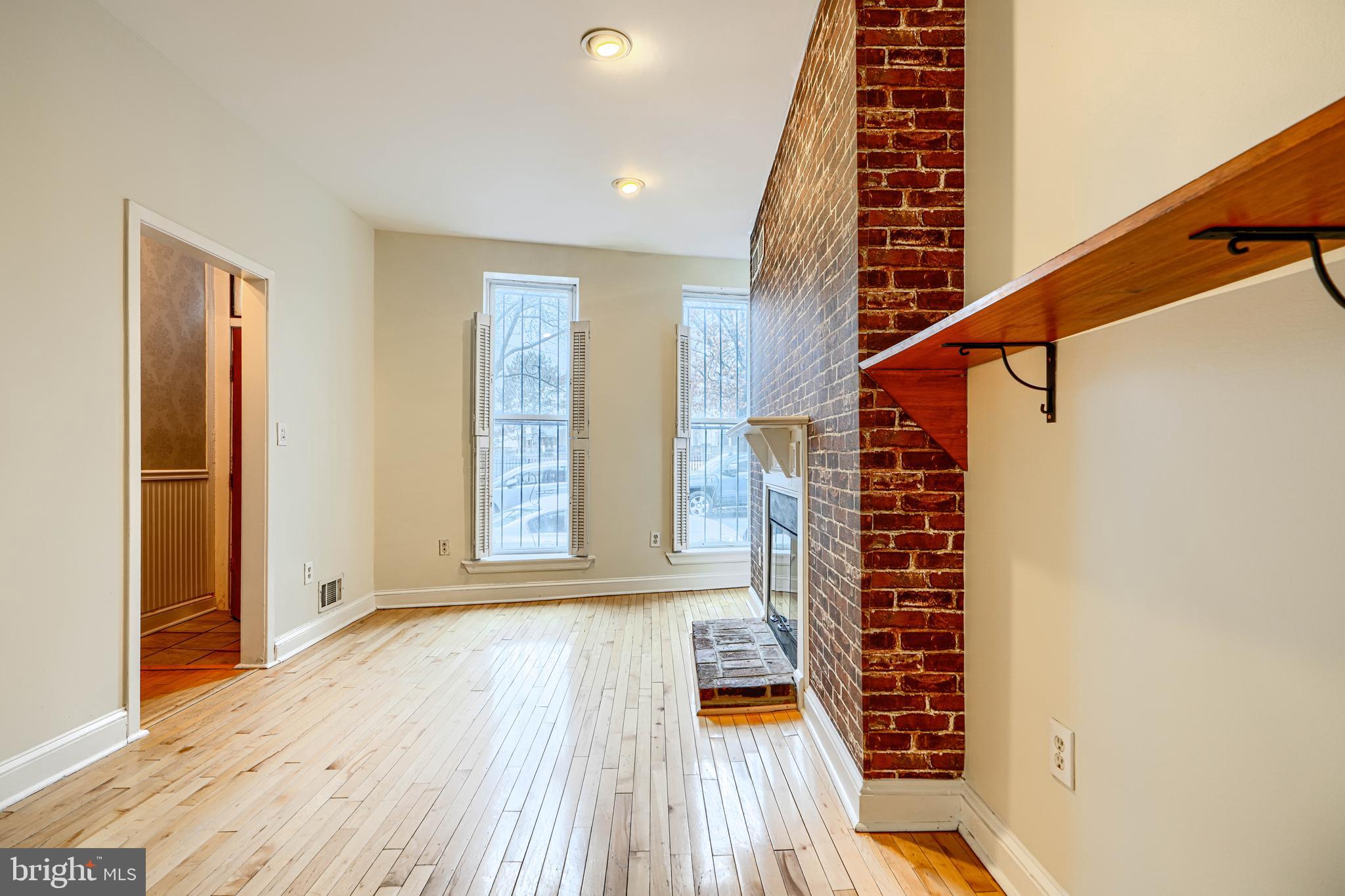 RIDGELY'S DELIGHT - Residential