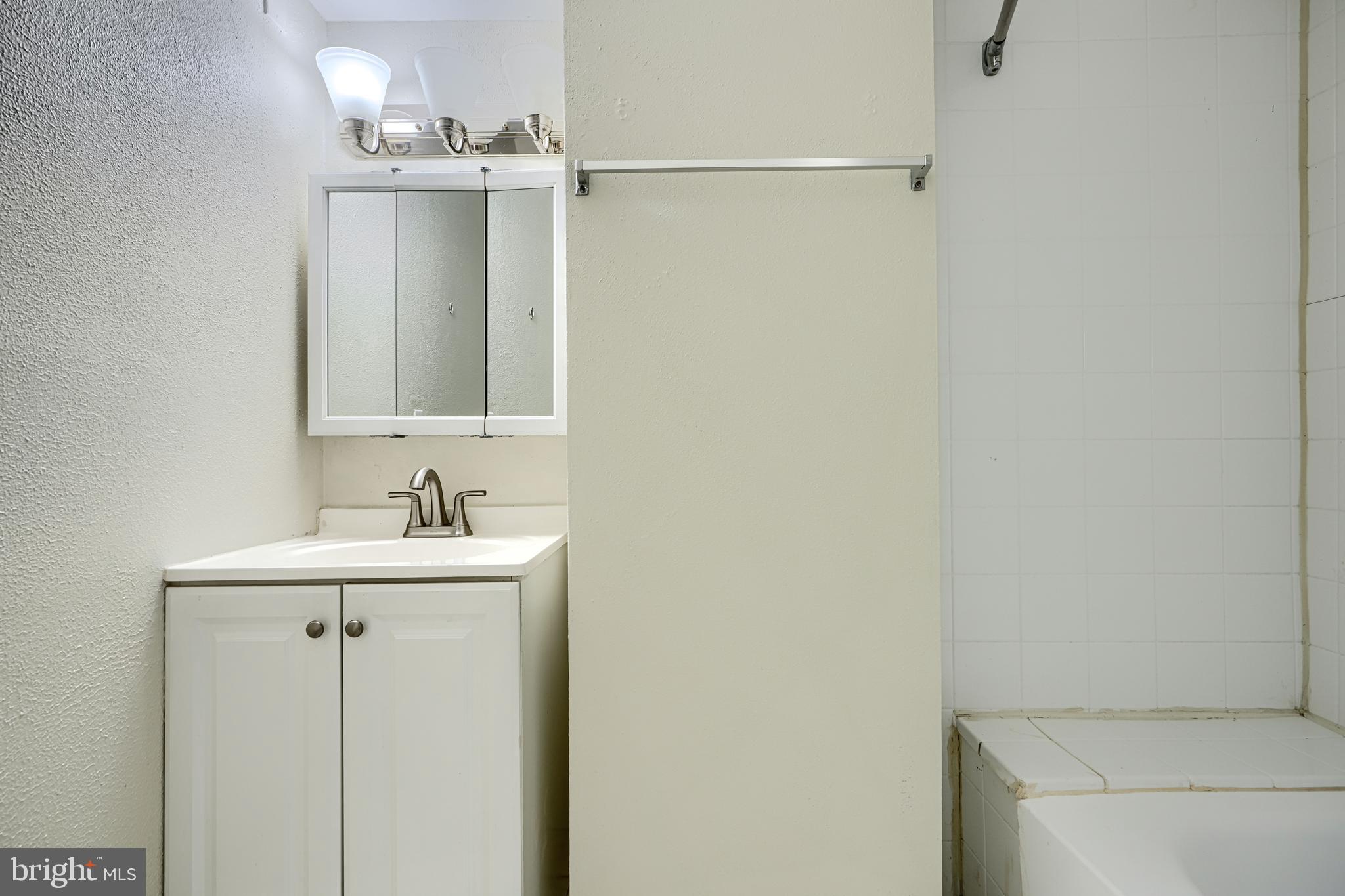 RIDGELY'S DELIGHT - Residential