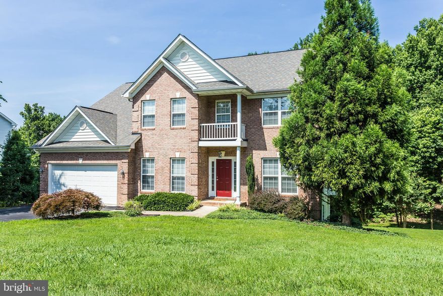 Reduced! This LIKE NEW property will wow you with features. Close to everything and awaiting its new family. Check out our video tour and schedule your tour today.